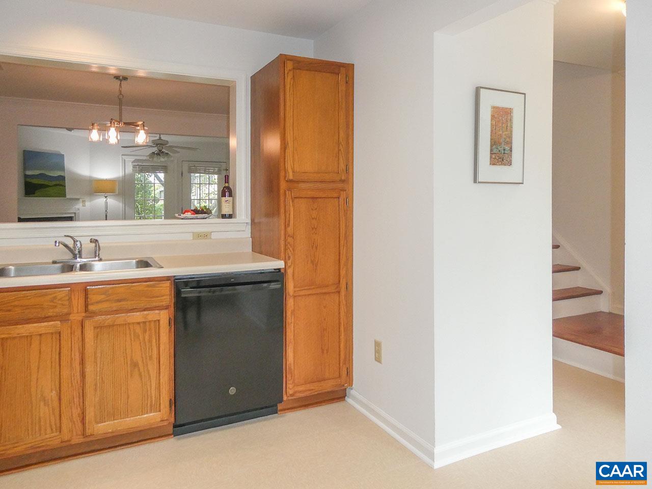 1245 CLIFDEN GREENE, CHARLOTTESVILLE, Virginia 22901, 3 Bedrooms Bedrooms, ,2 BathroomsBathrooms,Residential,1245 CLIFDEN GREENE,682340 MLS # 682340