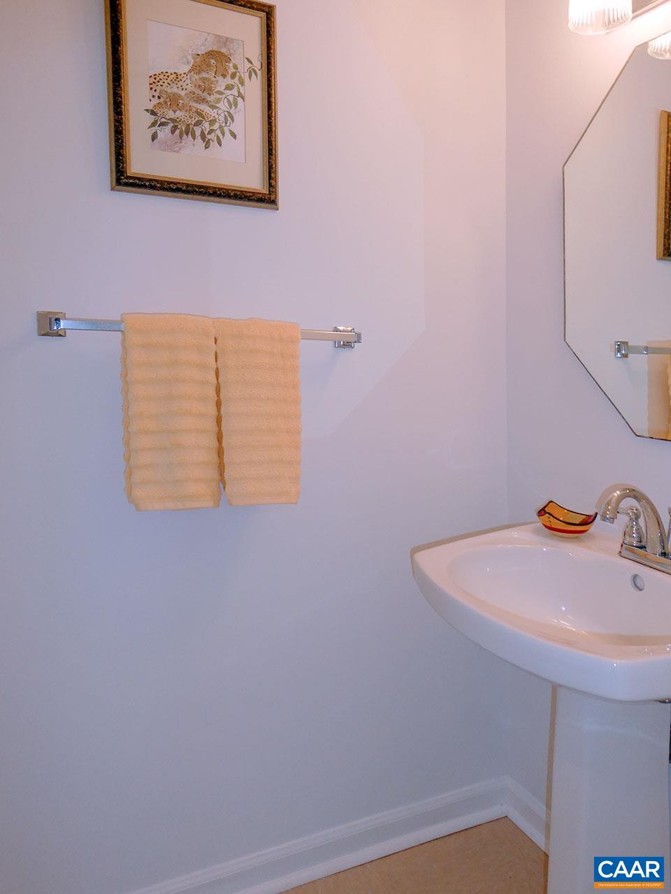 1245 CLIFDEN GREENE, CHARLOTTESVILLE, Virginia 22901, 3 Bedrooms Bedrooms, ,2 BathroomsBathrooms,Residential,1245 CLIFDEN GREENE,682340 MLS # 682340