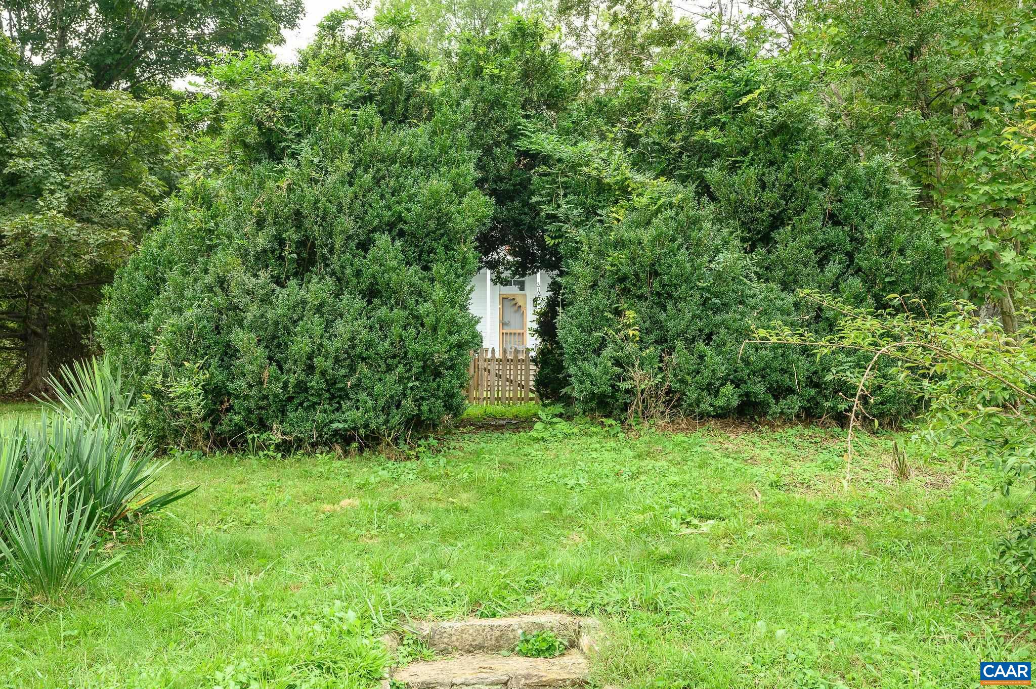 2120 DROVERS LN, NORTH GARDEN, Virginia 22959, 3 Bedrooms Bedrooms, ,1 BathroomBathrooms,Residential,2120 DROVERS LN,682341 MLS # 682341 2120 DROVERS LN, NORTH GARDEN, Virginia 22959, 3 Bedrooms Bedrooms, ,1 BathroomBathrooms,Residential,2120 DROVERS LN,682341 MLS # 682341