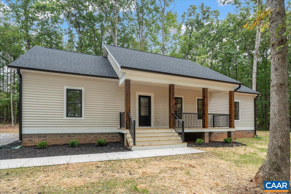 21 HOLMAN MILL RD, FARMVILLE, Virginia 23901, 3 Bedrooms Bedrooms, ,2 BathroomsBathrooms,Residential,21 Holman Mill Ct, NEW CONSTRUCTION LOT 1,21 HOLMAN MILL RD,682354 MLS # 682354 21 HOLMAN MILL RD, FARMVILLE, Virginia 23901, 3 Bedrooms Bedrooms, ,2 BathroomsBathrooms,Residential,21 Holman Mill Ct, NEW CONSTRUCTION LOT 1,21 HOLMAN MILL RD,682354 MLS # 682354