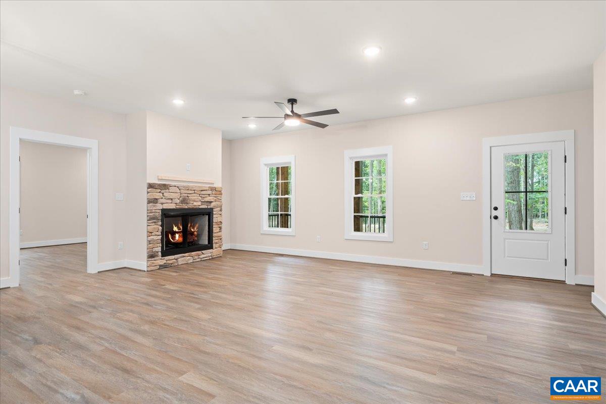 21 HOLMAN MILL RD, FARMVILLE, Virginia 23901, 3 Bedrooms Bedrooms, ,2 BathroomsBathrooms,Residential,21 Holman Mill Ct, NEW CONSTRUCTION LOT 1,21 HOLMAN MILL RD,682354 MLS # 682354 21 HOLMAN MILL RD, FARMVILLE, Virginia 23901, 3 Bedrooms Bedrooms, ,2 BathroomsBathrooms,Residential,21 Holman Mill Ct, NEW CONSTRUCTION LOT 1,21 HOLMAN MILL RD,682354 MLS # 682354