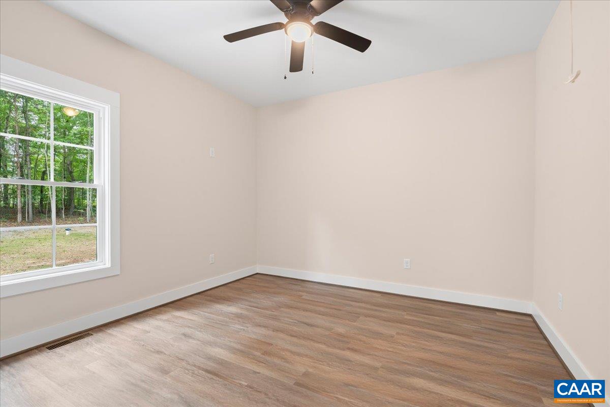 21 HOLMAN MILL RD, FARMVILLE, Virginia 23901, 3 Bedrooms Bedrooms, ,2 BathroomsBathrooms,Residential,21 Holman Mill Ct, NEW CONSTRUCTION LOT 1,21 HOLMAN MILL RD,682354 MLS # 682354 21 HOLMAN MILL RD, FARMVILLE, Virginia 23901, 3 Bedrooms Bedrooms, ,2 BathroomsBathrooms,Residential,21 Holman Mill Ct, NEW CONSTRUCTION LOT 1,21 HOLMAN MILL RD,682354 MLS # 682354
