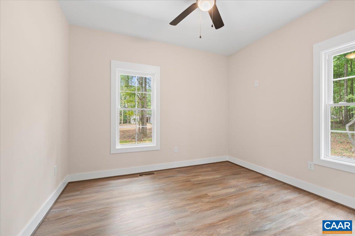 21 HOLMAN MILL RD, FARMVILLE, Virginia 23901, 3 Bedrooms Bedrooms, ,2 BathroomsBathrooms,Residential,21 Holman Mill Ct, NEW CONSTRUCTION LOT 1,21 HOLMAN MILL RD,682354 MLS # 682354 21 HOLMAN MILL RD, FARMVILLE, Virginia 23901, 3 Bedrooms Bedrooms, ,2 BathroomsBathrooms,Residential,21 Holman Mill Ct, NEW CONSTRUCTION LOT 1,21 HOLMAN MILL RD,682354 MLS # 682354
