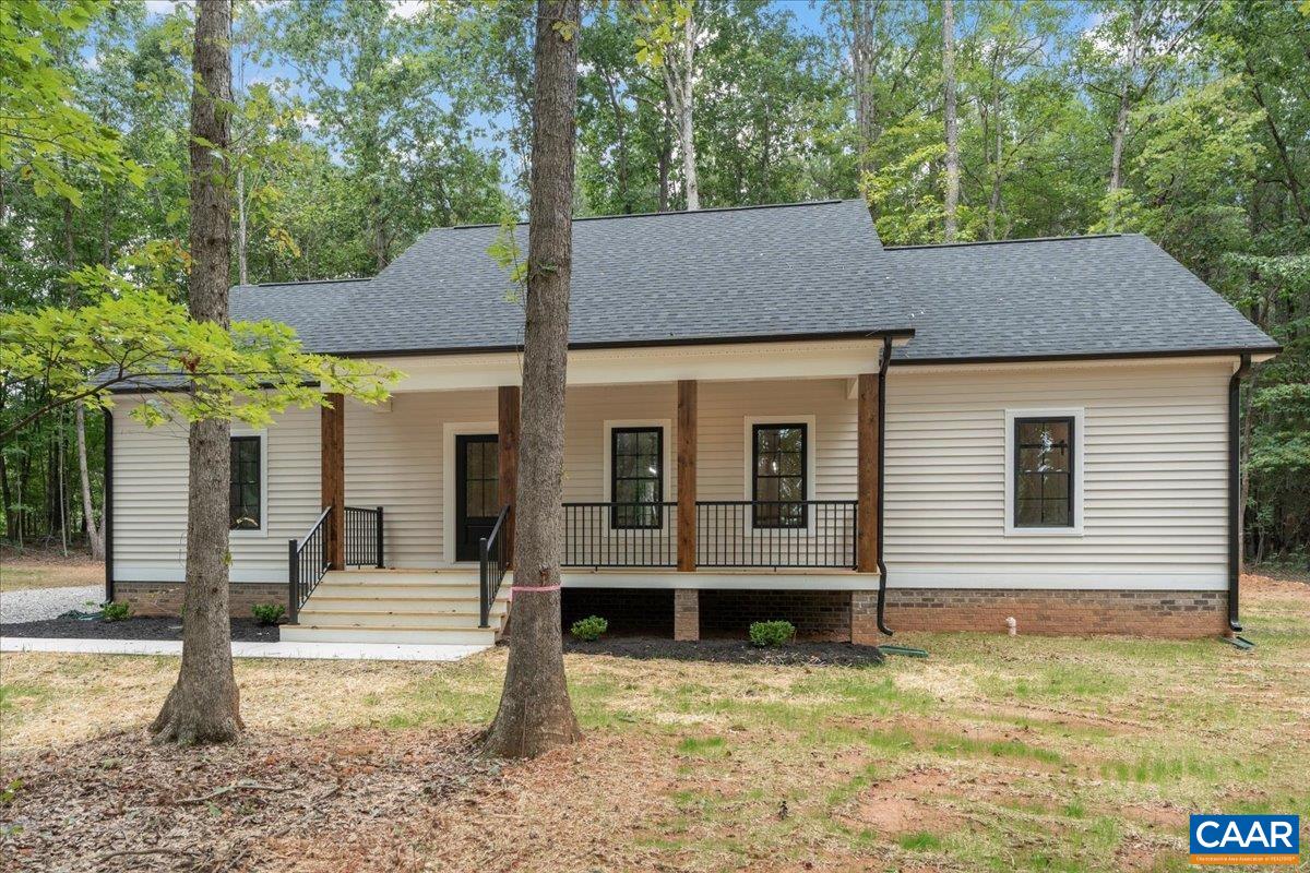 21 HOLMAN MILL RD, FARMVILLE, Virginia 23901, 3 Bedrooms Bedrooms, ,2 BathroomsBathrooms,Residential,21 Holman Mill Ct, NEW CONSTRUCTION LOT 1,21 HOLMAN MILL RD,682354 MLS # 682354 21 HOLMAN MILL RD, FARMVILLE, Virginia 23901, 3 Bedrooms Bedrooms, ,2 BathroomsBathrooms,Residential,21 Holman Mill Ct, NEW CONSTRUCTION LOT 1,21 HOLMAN MILL RD,682354 MLS # 682354