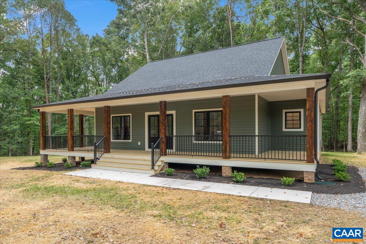 8 HOLMAN MILL RD, FARMVILLE, Virginia 23901, 3 Bedrooms Bedrooms, ,2 BathroomsBathrooms,Residential,8 Holman Mill Ct, NEW CONSTRUCTION LOT 5,8 HOLMAN MILL RD,682355 MLS # 682355