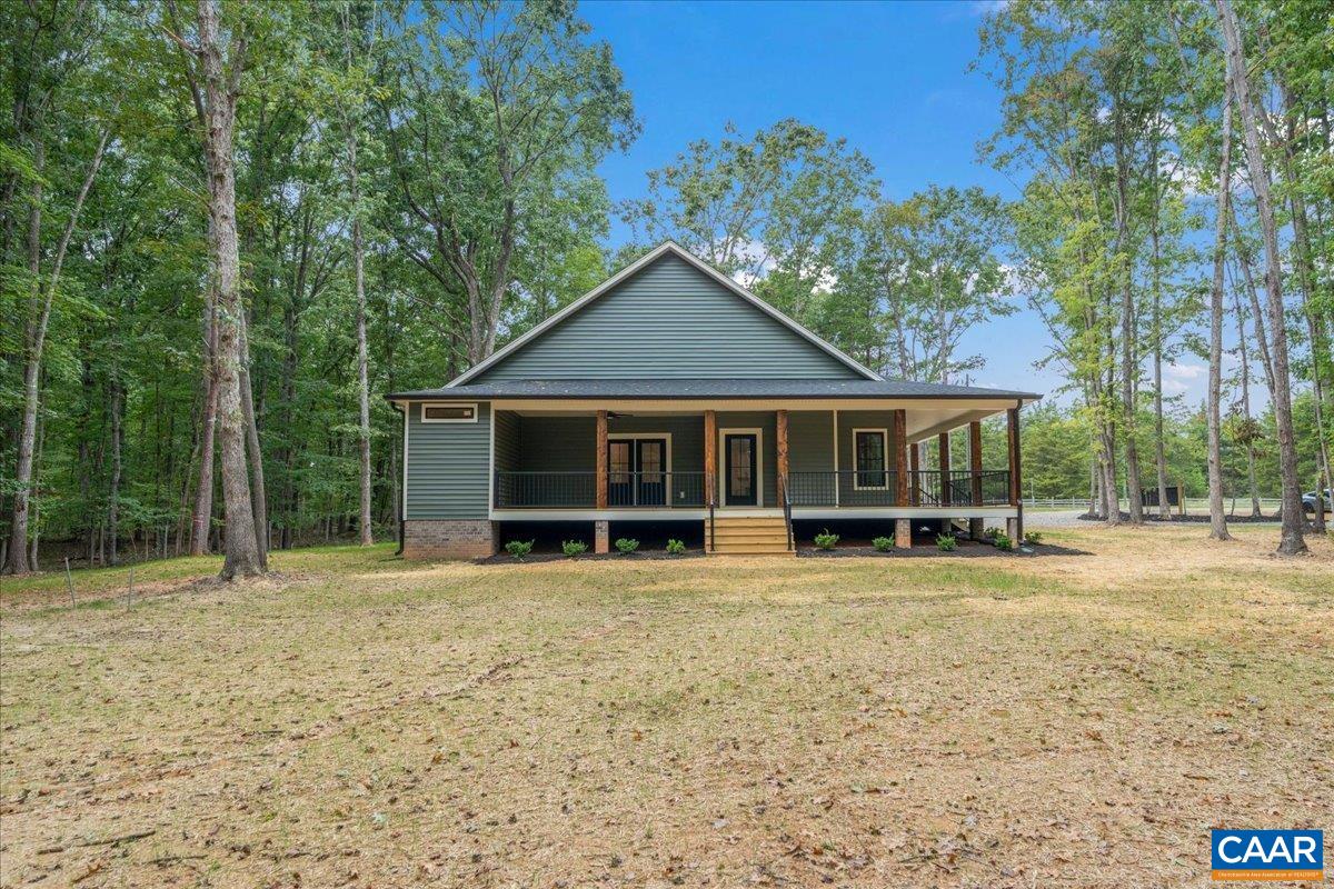 8 HOLMAN MILL RD, FARMVILLE, Virginia 23901, 3 Bedrooms Bedrooms, ,2 BathroomsBathrooms,Residential,8 Holman Mill Ct, NEW CONSTRUCTION LOT 5,8 HOLMAN MILL RD,682355 MLS # 682355