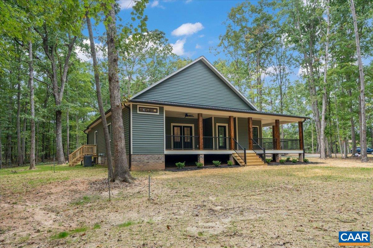 8 HOLMAN MILL RD, FARMVILLE, Virginia 23901, 3 Bedrooms Bedrooms, ,2 BathroomsBathrooms,Residential,8 Holman Mill Ct, NEW CONSTRUCTION LOT 5,8 HOLMAN MILL RD,682355 MLS # 682355