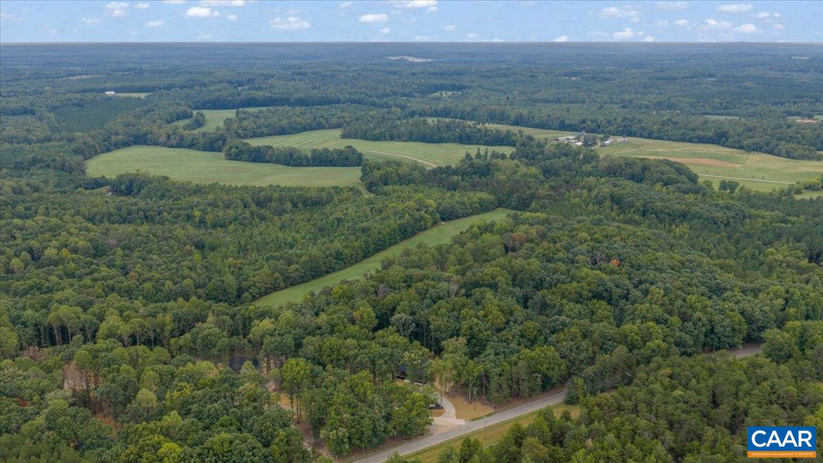 8 HOLMAN MILL RD, FARMVILLE, Virginia 23901, 3 Bedrooms Bedrooms, ,2 BathroomsBathrooms,Residential,8 Holman Mill Ct, NEW CONSTRUCTION LOT 5,8 HOLMAN MILL RD,682355 MLS # 682355