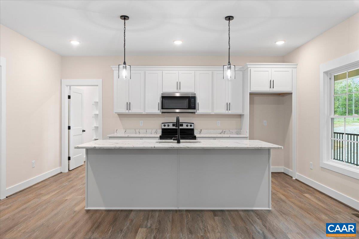 8 HOLMAN MILL RD, FARMVILLE, Virginia 23901, 3 Bedrooms Bedrooms, ,2 BathroomsBathrooms,Residential,8 Holman Mill Ct, NEW CONSTRUCTION LOT 5,8 HOLMAN MILL RD,682355 MLS # 682355