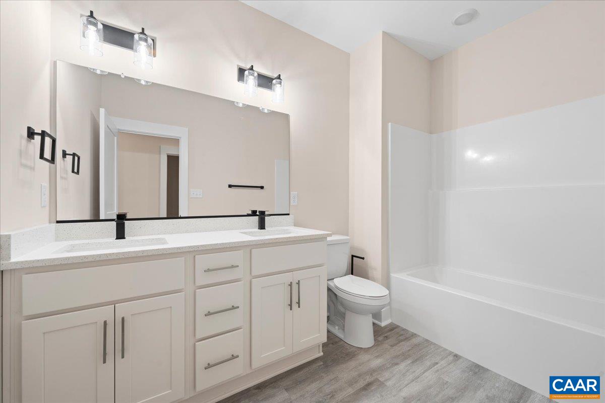 8 HOLMAN MILL RD, FARMVILLE, Virginia 23901, 3 Bedrooms Bedrooms, ,2 BathroomsBathrooms,Residential,8 Holman Mill Ct, NEW CONSTRUCTION LOT 5,8 HOLMAN MILL RD,682355 MLS # 682355