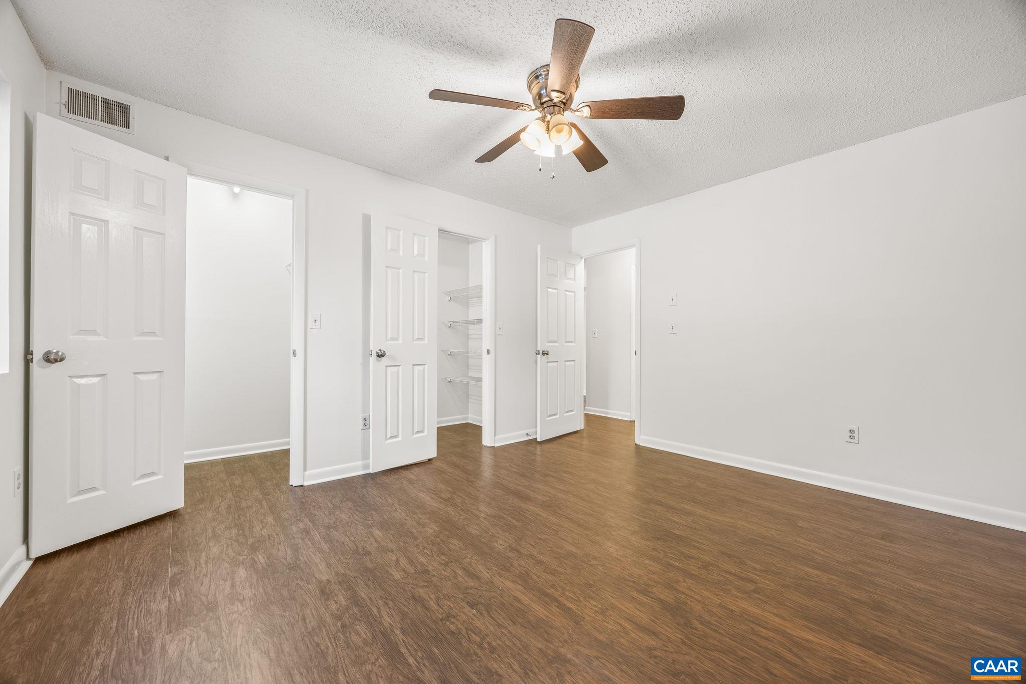 143 GREEN TURTLE LN, CHARLOTTESVILLE, Virginia 22901, 1 Bedroom Bedrooms, ,1 BathroomBathrooms,Residential,143 GREEN TURTLE LN,682358 MLS # 682358 143 GREEN TURTLE LN, CHARLOTTESVILLE, Virginia 22901, 1 Bedroom Bedrooms, ,1 BathroomBathrooms,Residential,143 GREEN TURTLE LN,682358 MLS # 682358