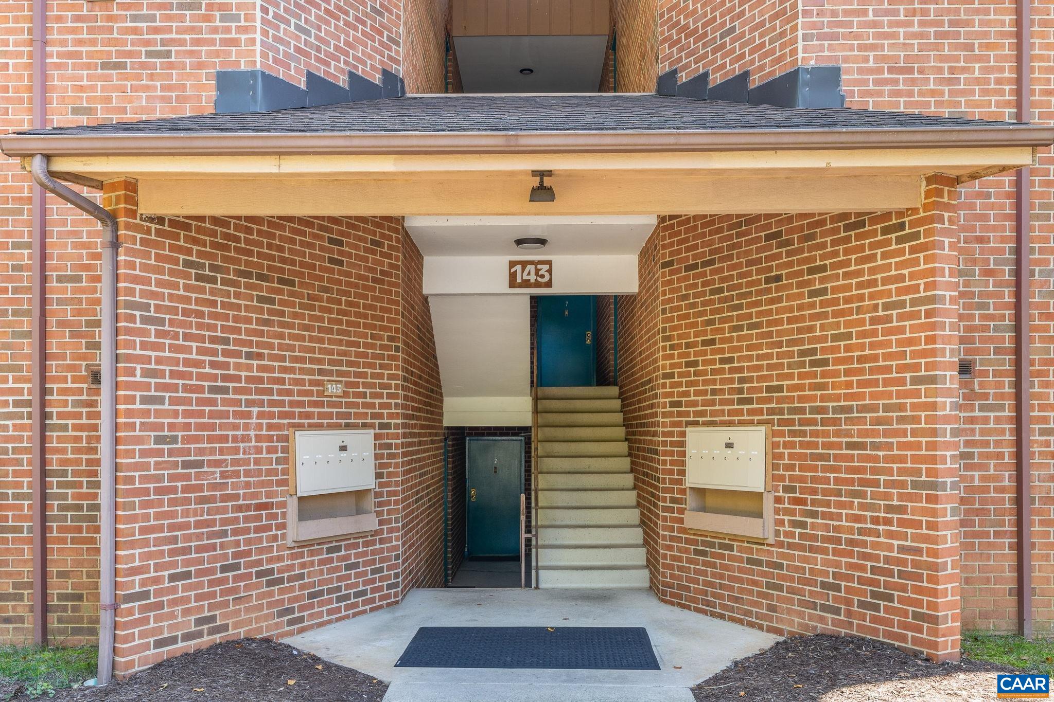 143 GREEN TURTLE LN, CHARLOTTESVILLE, Virginia 22901, 1 Bedroom Bedrooms, ,1 BathroomBathrooms,Residential,143 GREEN TURTLE LN,682358 MLS # 682358 143 GREEN TURTLE LN, CHARLOTTESVILLE, Virginia 22901, 1 Bedroom Bedrooms, ,1 BathroomBathrooms,Residential,143 GREEN TURTLE LN,682358 MLS # 682358