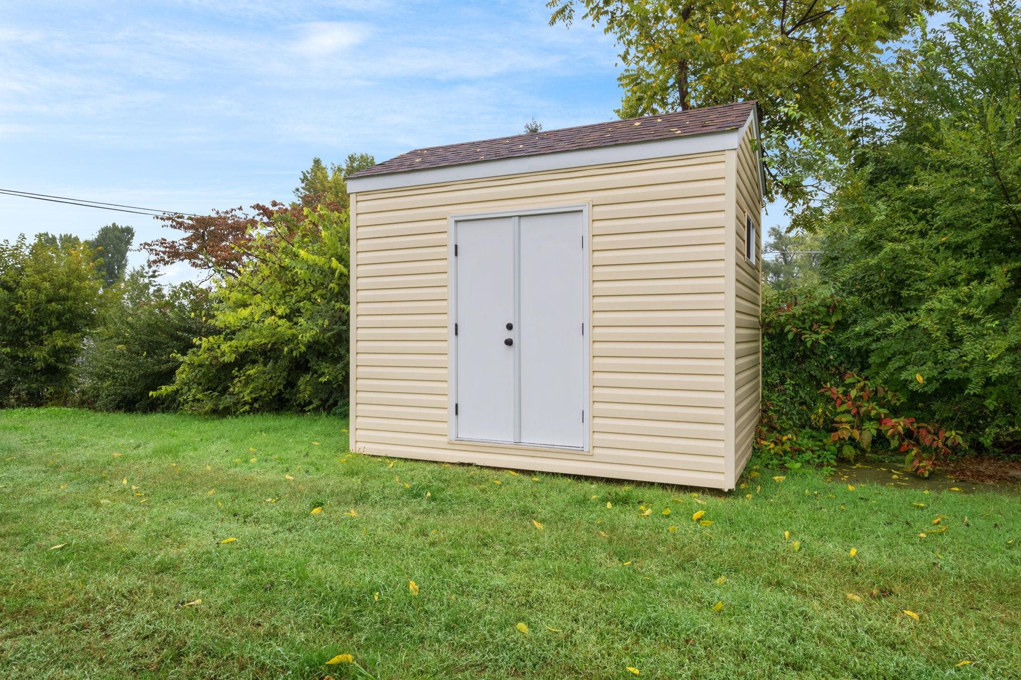 355 FLORENCE AVE, WAYNESBORO, Virginia 22980, 3 Bedrooms Bedrooms, ,1 BathroomBathrooms,Residential,355 FLORENCE AVE,682362 MLS # 682362 355 FLORENCE AVE, WAYNESBORO, Virginia 22980, 3 Bedrooms Bedrooms, ,1 BathroomBathrooms,Residential,355 FLORENCE AVE,682362 MLS # 682362