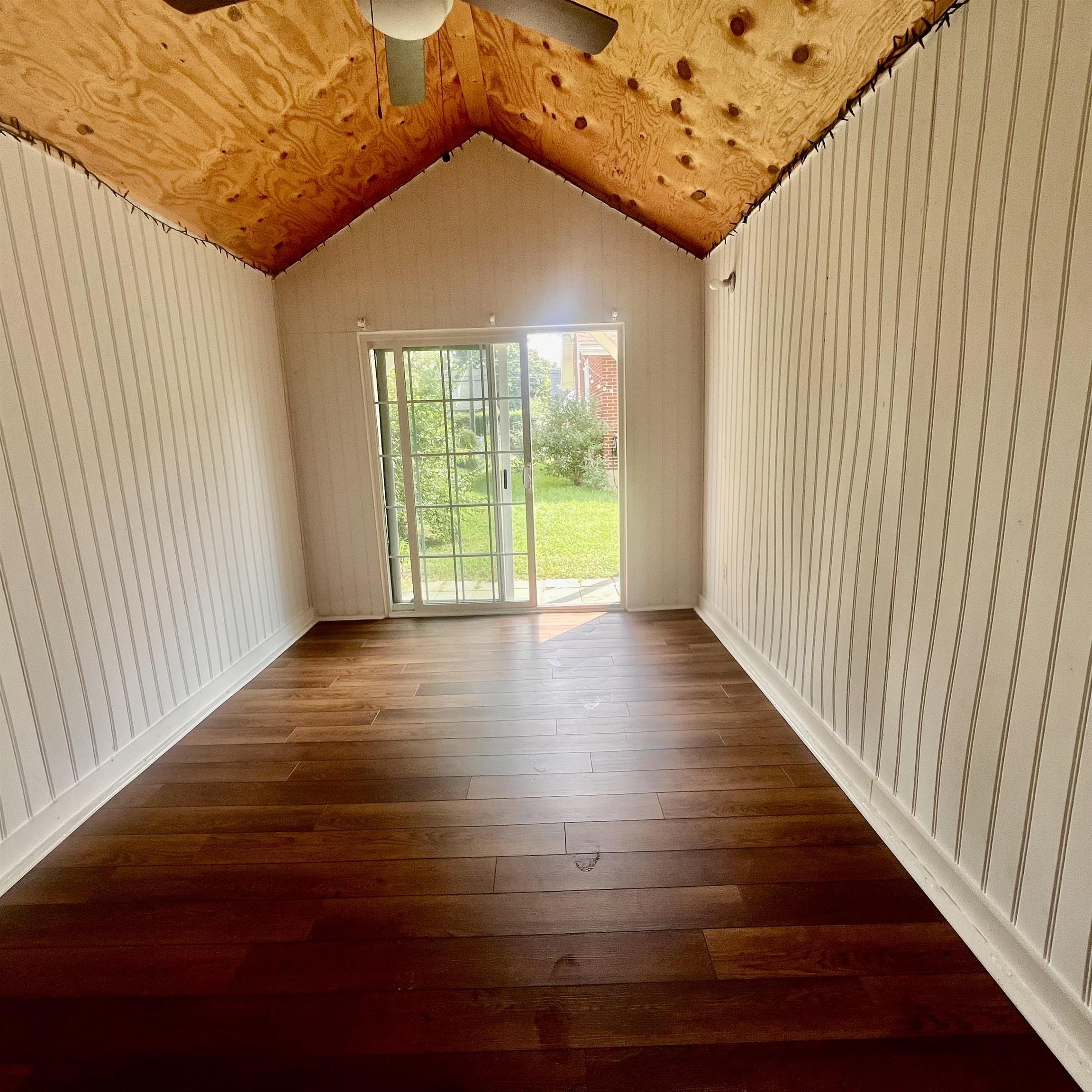 355 FLORENCE AVE, WAYNESBORO, Virginia 22980, 3 Bedrooms Bedrooms, ,1 BathroomBathrooms,Residential,355 FLORENCE AVE,682362 MLS # 682362 355 FLORENCE AVE, WAYNESBORO, Virginia 22980, 3 Bedrooms Bedrooms, ,1 BathroomBathrooms,Residential,355 FLORENCE AVE,682362 MLS # 682362