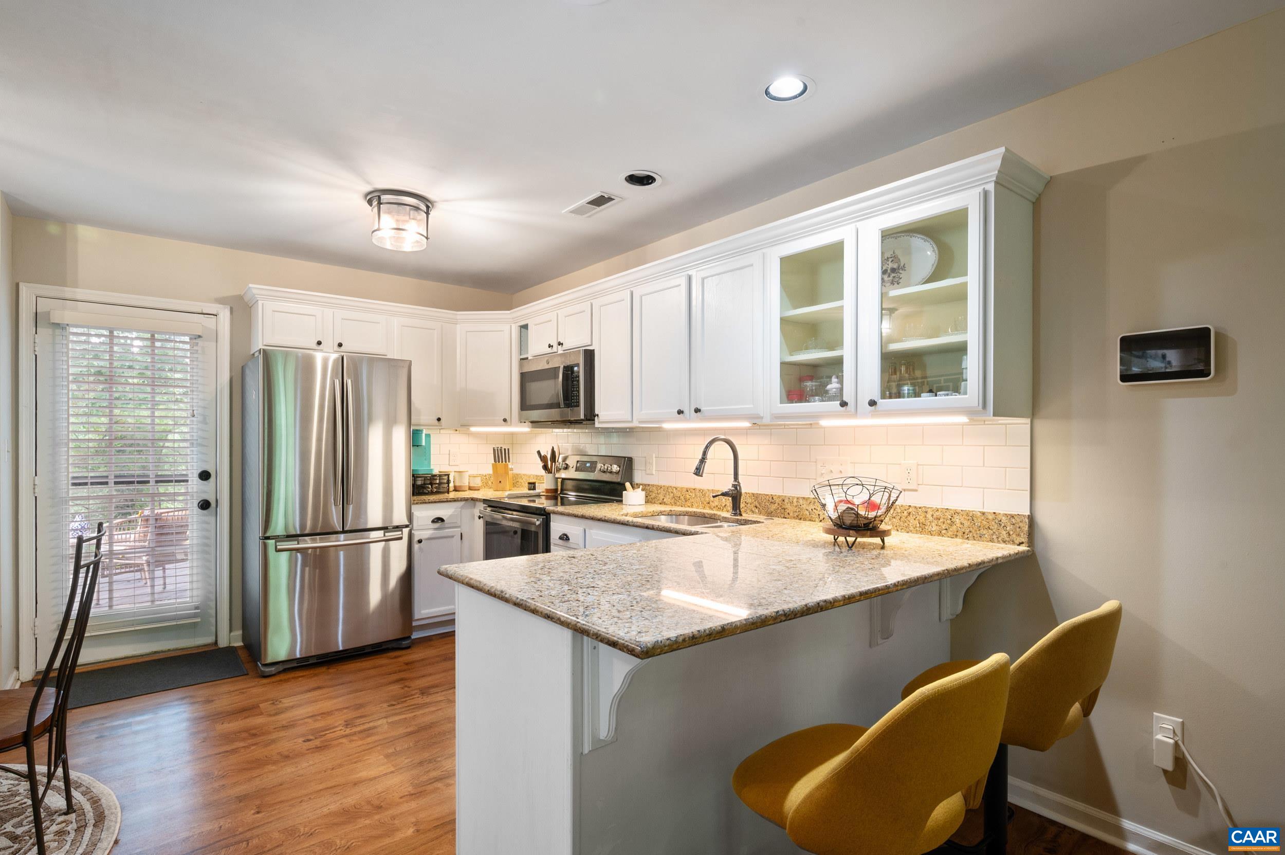 1306 CREEKSIDE DR, CHARLOTTESVILLE, Virginia 22902, 2 Bedrooms Bedrooms, ,2 BathroomsBathrooms,Residential,1306 CREEKSIDE DR,682363 MLS # 682363 1306 CREEKSIDE DR, CHARLOTTESVILLE, Virginia 22902, 2 Bedrooms Bedrooms, ,2 BathroomsBathrooms,Residential,1306 CREEKSIDE DR,682363 MLS # 682363