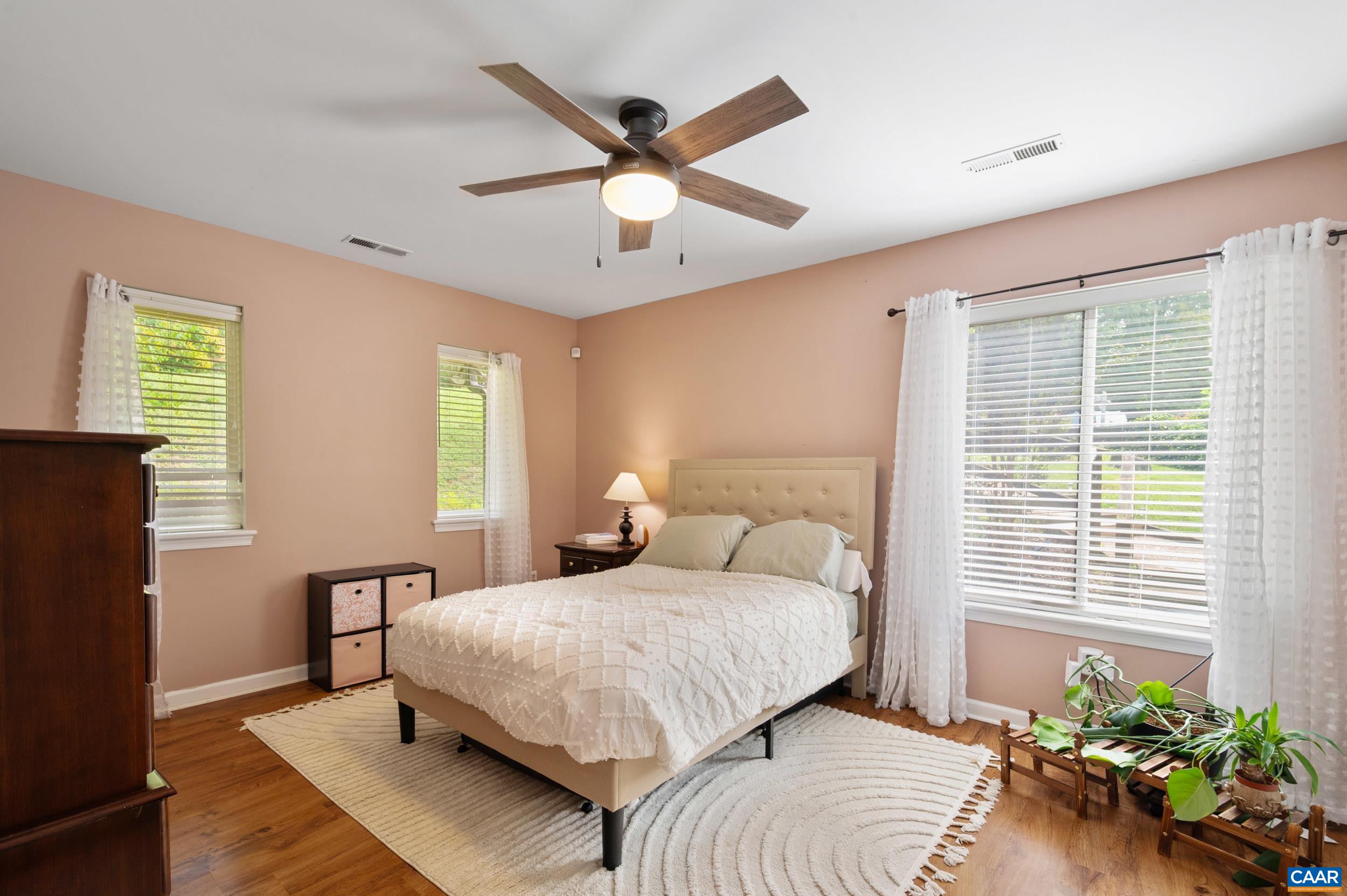 1306 CREEKSIDE DR, CHARLOTTESVILLE, Virginia 22902, 2 Bedrooms Bedrooms, ,2 BathroomsBathrooms,Residential,1306 CREEKSIDE DR,682363 MLS # 682363 1306 CREEKSIDE DR, CHARLOTTESVILLE, Virginia 22902, 2 Bedrooms Bedrooms, ,2 BathroomsBathrooms,Residential,1306 CREEKSIDE DR,682363 MLS # 682363