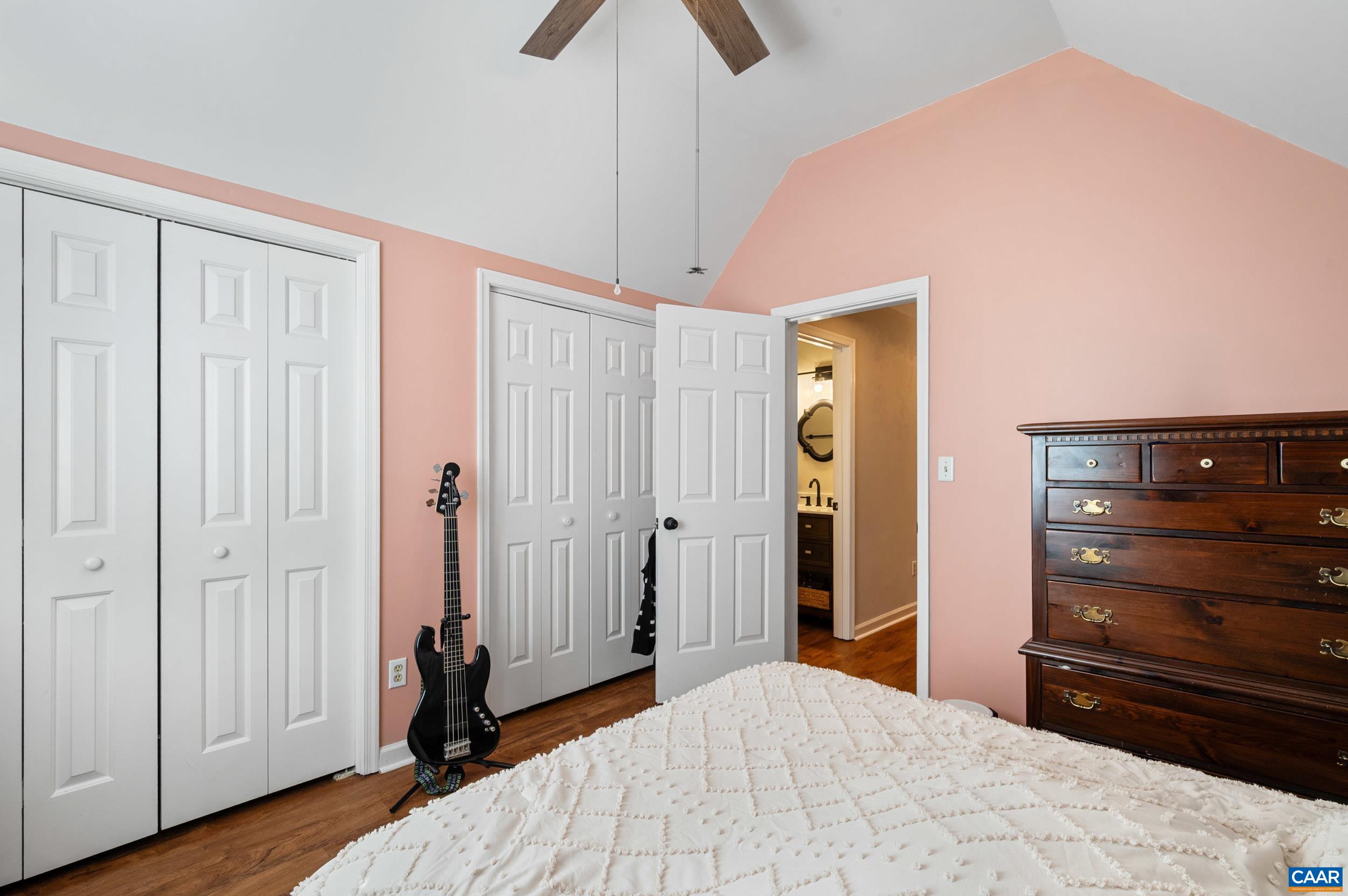 1306 CREEKSIDE DR, CHARLOTTESVILLE, Virginia 22902, 2 Bedrooms Bedrooms, ,2 BathroomsBathrooms,Residential,1306 CREEKSIDE DR,682363 MLS # 682363 1306 CREEKSIDE DR, CHARLOTTESVILLE, Virginia 22902, 2 Bedrooms Bedrooms, ,2 BathroomsBathrooms,Residential,1306 CREEKSIDE DR,682363 MLS # 682363