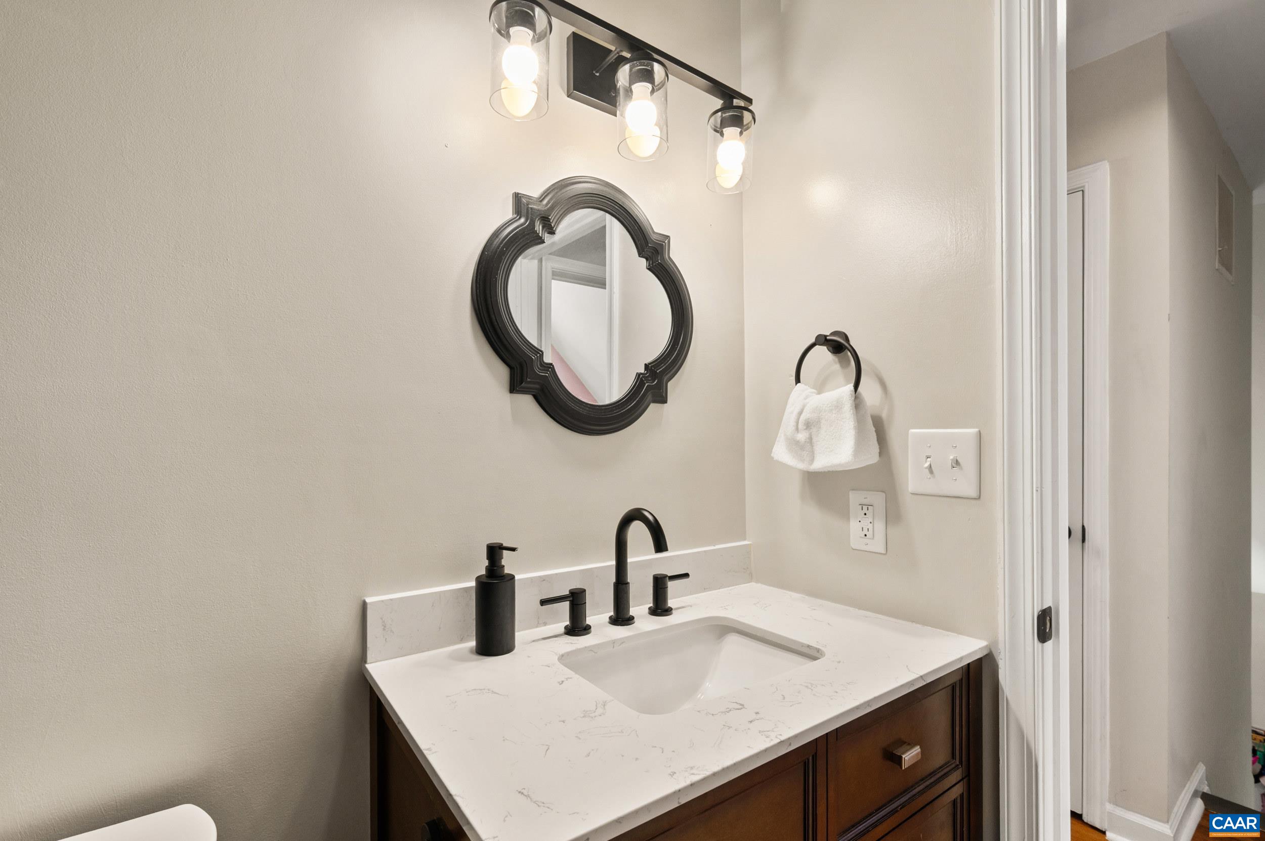 1306 CREEKSIDE DR, CHARLOTTESVILLE, Virginia 22902, 2 Bedrooms Bedrooms, ,2 BathroomsBathrooms,Residential,1306 CREEKSIDE DR,682363 MLS # 682363 1306 CREEKSIDE DR, CHARLOTTESVILLE, Virginia 22902, 2 Bedrooms Bedrooms, ,2 BathroomsBathrooms,Residential,1306 CREEKSIDE DR,682363 MLS # 682363