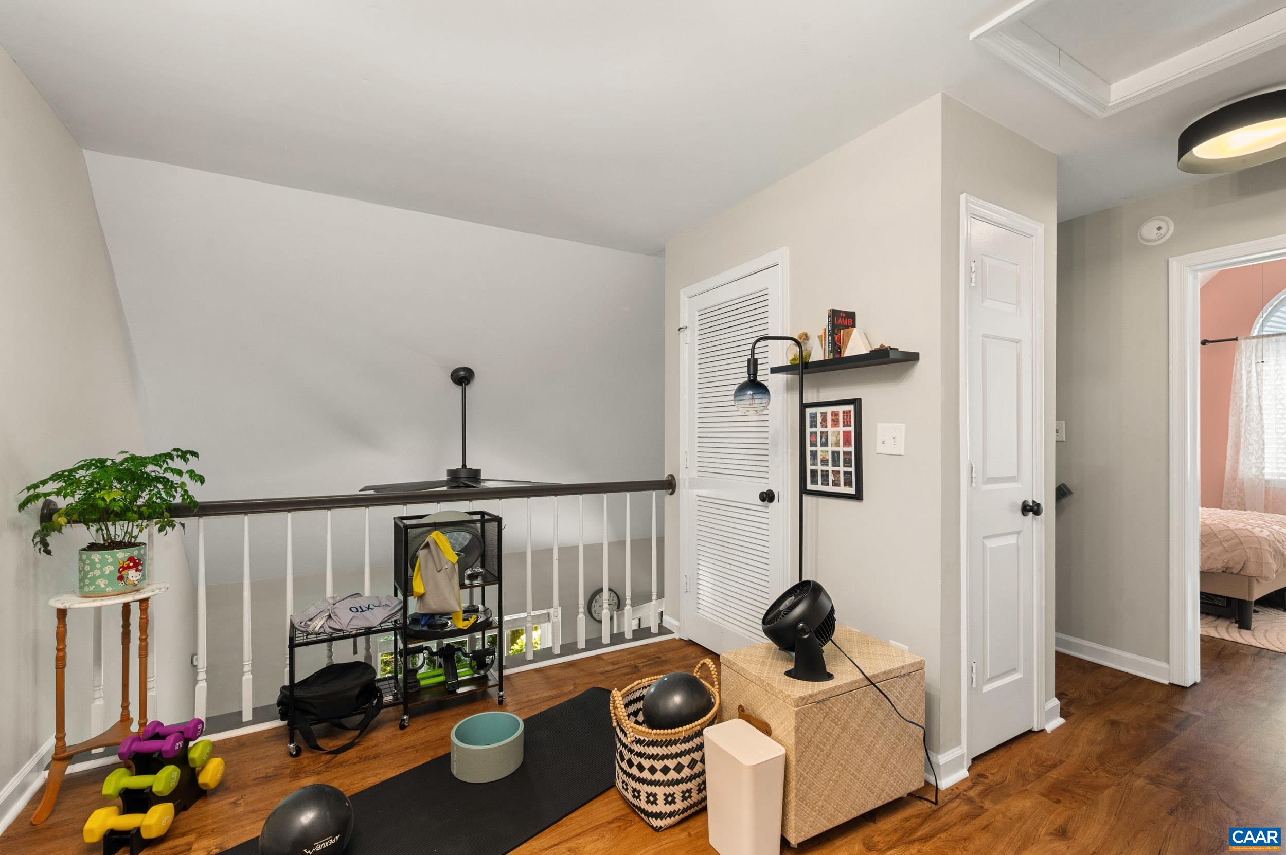 1306 CREEKSIDE DR, CHARLOTTESVILLE, Virginia 22902, 2 Bedrooms Bedrooms, ,2 BathroomsBathrooms,Residential,1306 CREEKSIDE DR,682363 MLS # 682363 1306 CREEKSIDE DR, CHARLOTTESVILLE, Virginia 22902, 2 Bedrooms Bedrooms, ,2 BathroomsBathrooms,Residential,1306 CREEKSIDE DR,682363 MLS # 682363