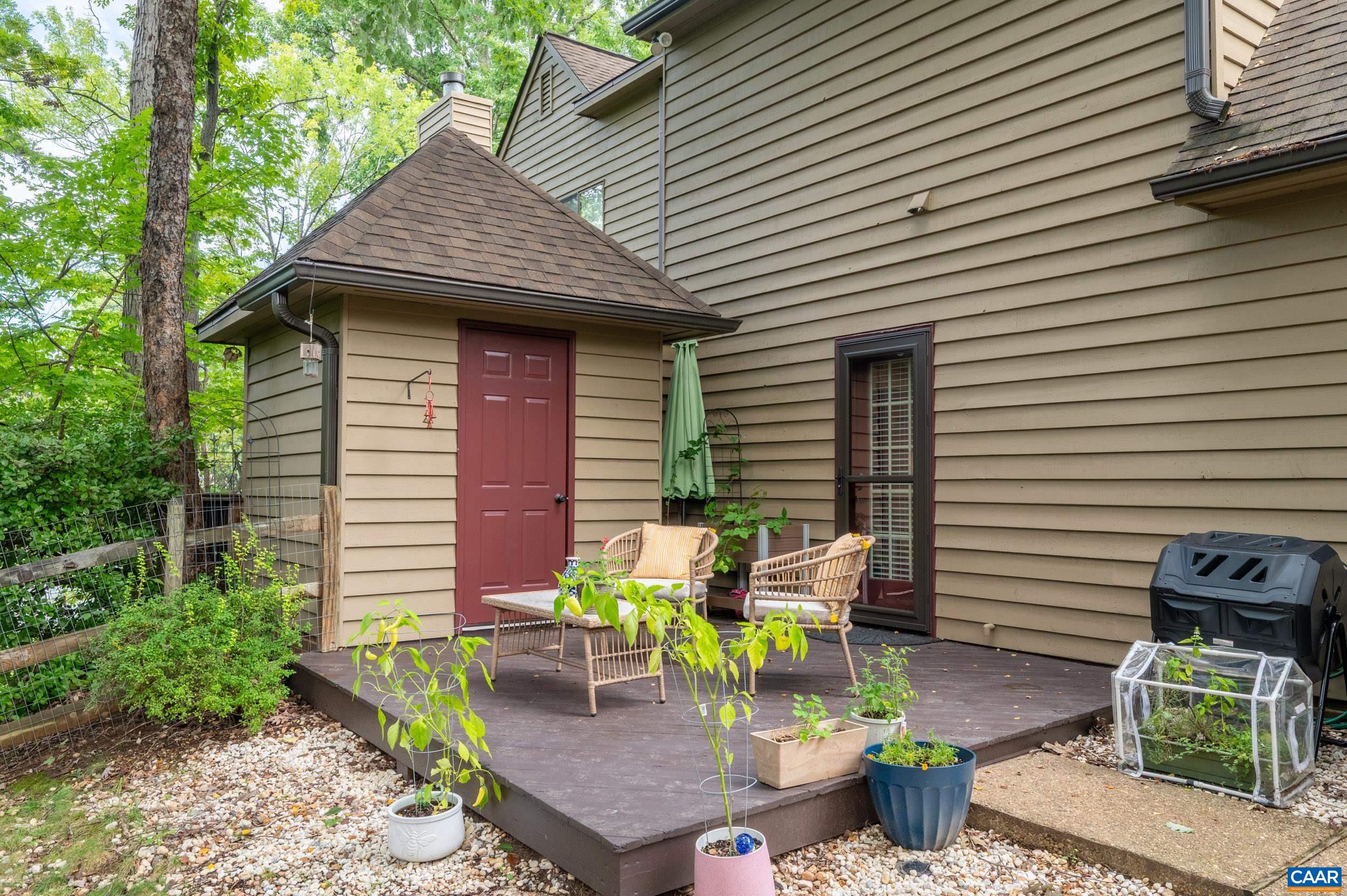 1306 CREEKSIDE DR, CHARLOTTESVILLE, Virginia 22902, 2 Bedrooms Bedrooms, ,2 BathroomsBathrooms,Residential,1306 CREEKSIDE DR,682363 MLS # 682363 1306 CREEKSIDE DR, CHARLOTTESVILLE, Virginia 22902, 2 Bedrooms Bedrooms, ,2 BathroomsBathrooms,Residential,1306 CREEKSIDE DR,682363 MLS # 682363