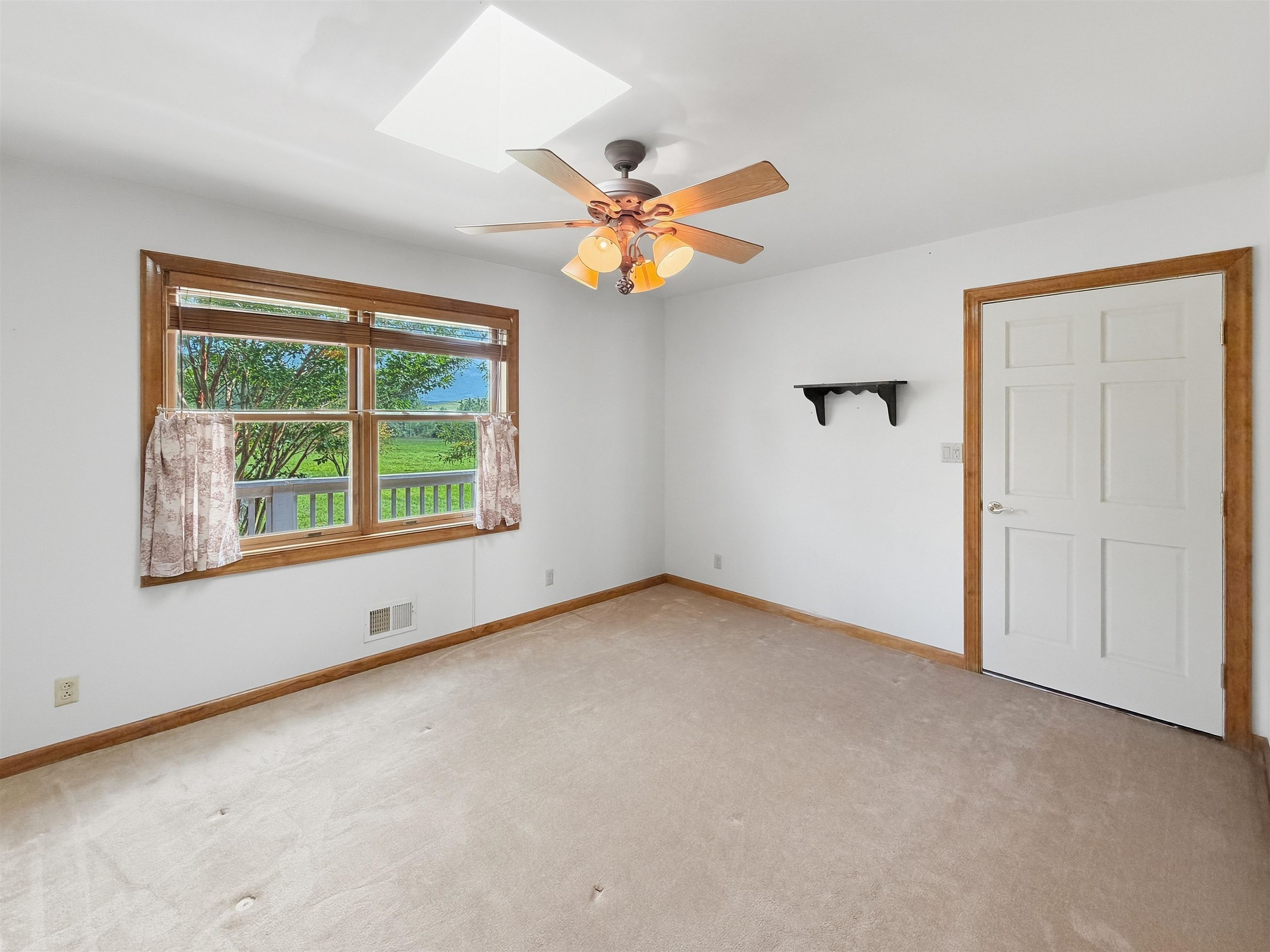 1593 OLD PROVIDENCE RD, RAPHINE, Virginia 24472, 3 Bedrooms Bedrooms, ,2 BathroomsBathrooms,Residential,1593 OLD PROVIDENCE RD,682365 MLS # 682365