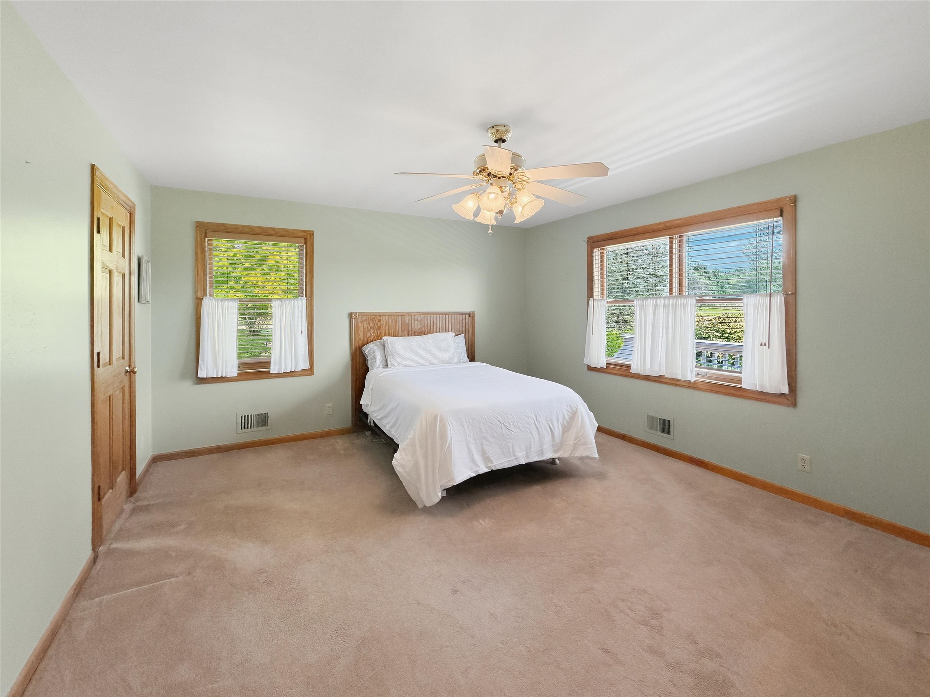 1593 OLD PROVIDENCE RD, RAPHINE, Virginia 24472, 3 Bedrooms Bedrooms, ,2 BathroomsBathrooms,Residential,1593 OLD PROVIDENCE RD,682365 MLS # 682365