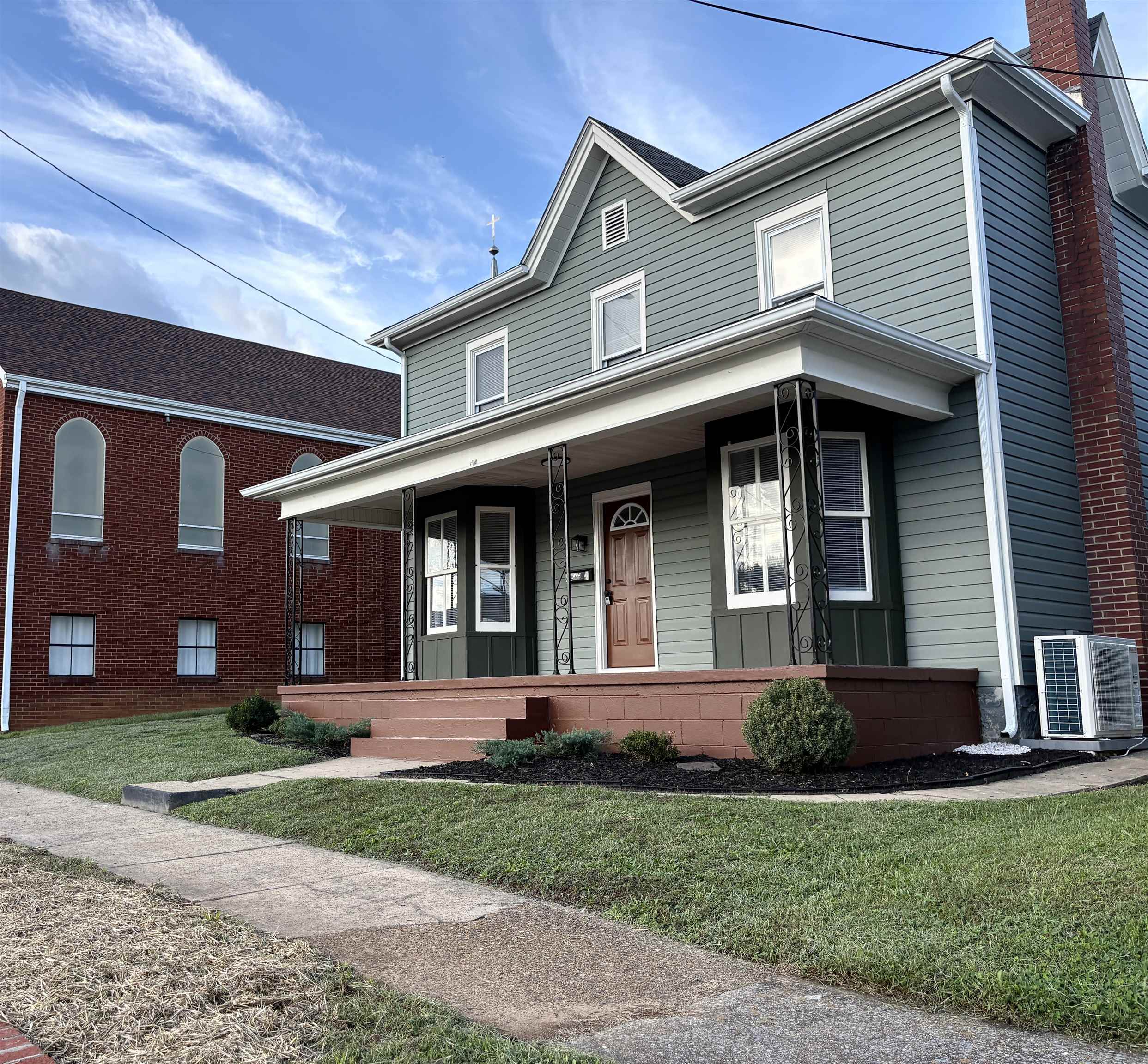 314 THIRD ST, SHENANDOAH, Virginia 22849, 4 Bedrooms Bedrooms, ,2 BathroomsBathrooms,Residential,314 THIRD ST,682367 MLS # 682367