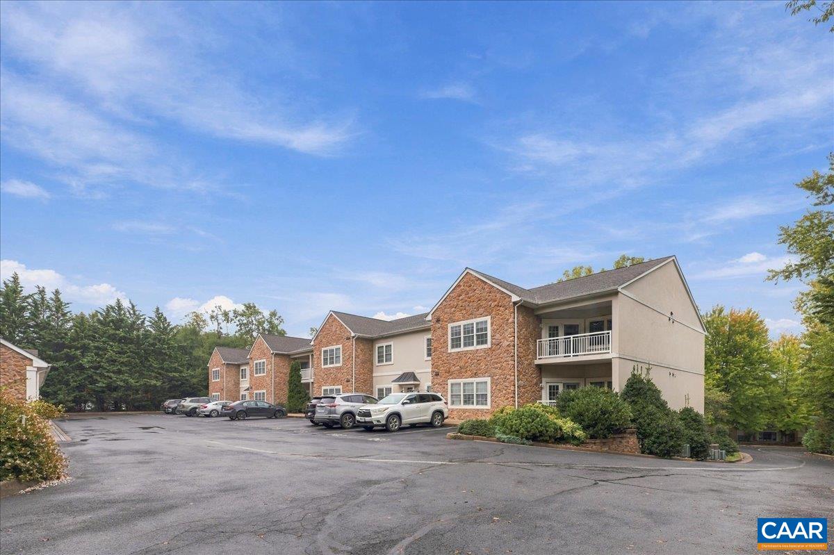 1410 N COALTER ST, STAUNTON, Virginia 24401, 2 Bedrooms Bedrooms, ,2 BathroomsBathrooms,Residential,1410 N COALTER ST,682368 MLS # 682368 1410 N COALTER ST, STAUNTON, Virginia 24401, 2 Bedrooms Bedrooms, ,2 BathroomsBathrooms,Residential,1410 N COALTER ST,682368 MLS # 682368