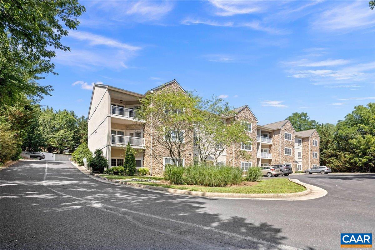 1410 N COALTER ST, STAUNTON, Virginia 24401, 2 Bedrooms Bedrooms, ,2 BathroomsBathrooms,Residential,1410 N COALTER ST,682368 MLS # 682368 1410 N COALTER ST, STAUNTON, Virginia 24401, 2 Bedrooms Bedrooms, ,2 BathroomsBathrooms,Residential,1410 N COALTER ST,682368 MLS # 682368