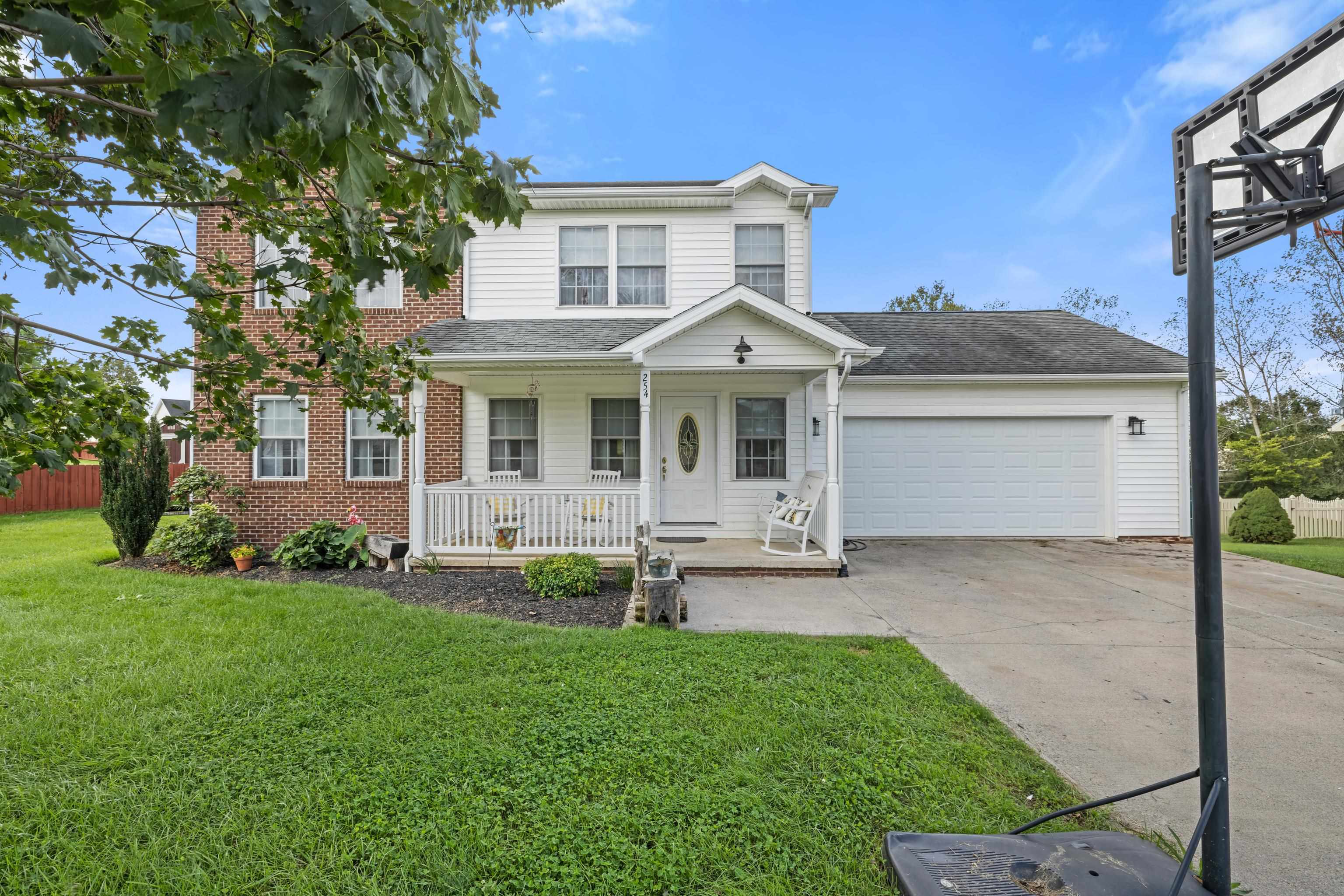 254 RAYANN LN, BROADWAY, Virginia 22815, 3 Bedrooms Bedrooms, ,2 BathroomsBathrooms,Residential,254 RAYANN LN,682371 MLS # 682371