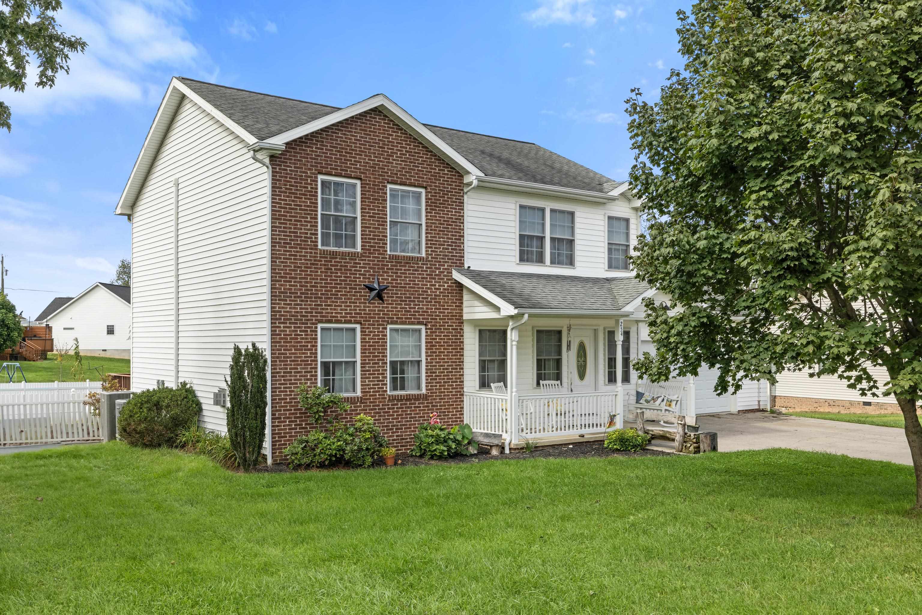 254 RAYANN LN, BROADWAY, Virginia 22815, 3 Bedrooms Bedrooms, ,2 BathroomsBathrooms,Residential,254 RAYANN LN,682371 MLS # 682371