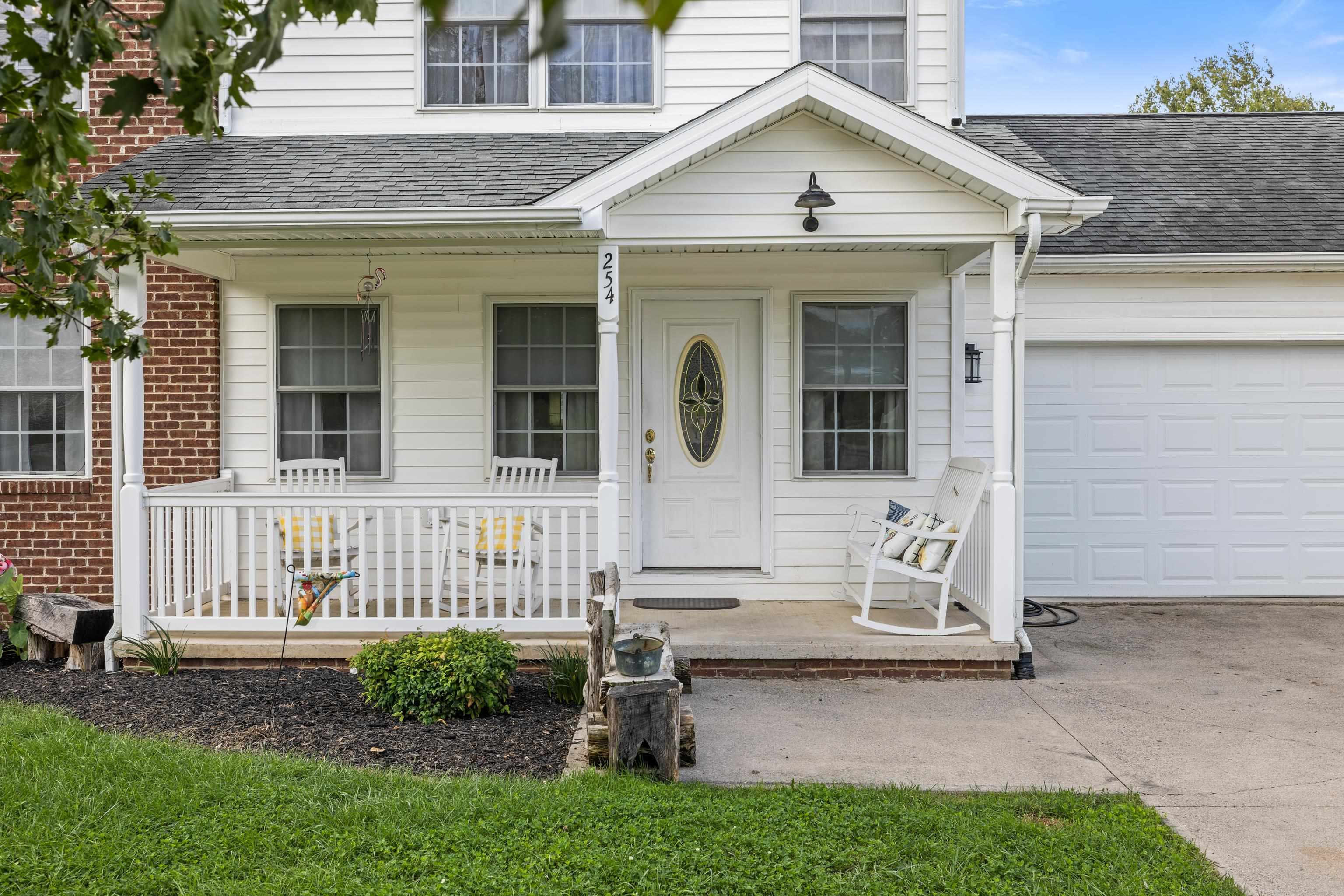 254 RAYANN LN, BROADWAY, Virginia 22815, 3 Bedrooms Bedrooms, ,2 BathroomsBathrooms,Residential,254 RAYANN LN,682371 MLS # 682371