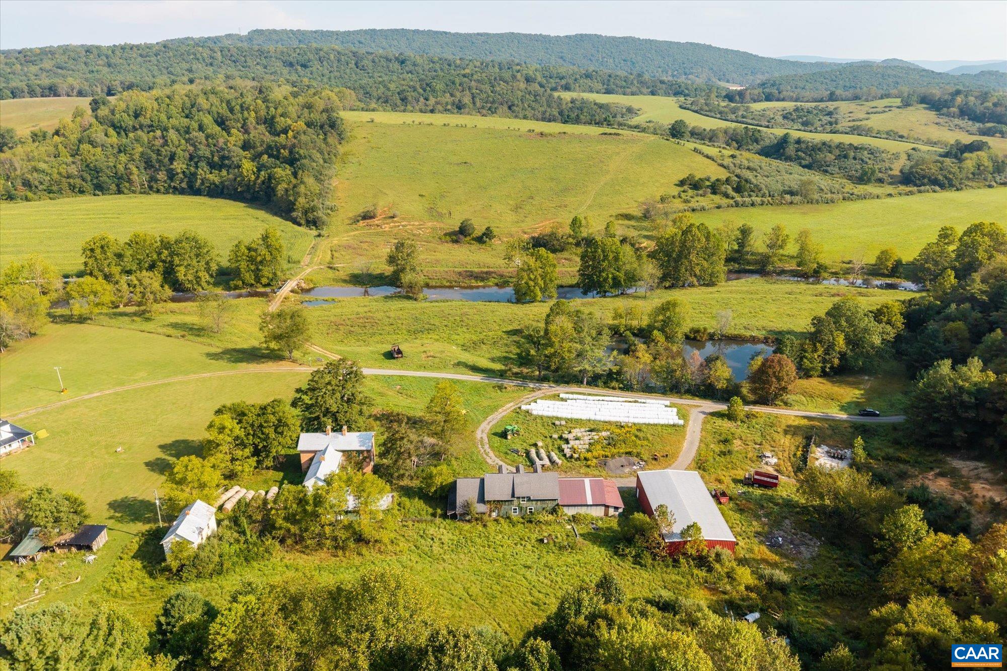 964 CRYSTAL SPRINGS DR, BLAND, Virginia 24315, 5 Bedrooms Bedrooms, ,2 BathroomsBathrooms,Residential,Crystal Springs Farm,964 CRYSTAL SPRINGS DR,682373 MLS # 682373 964 CRYSTAL SPRINGS DR, BLAND, Virginia 24315, 5 Bedrooms Bedrooms, ,2 BathroomsBathrooms,Residential,Crystal Springs Farm,964 CRYSTAL SPRINGS DR,682373 MLS # 682373