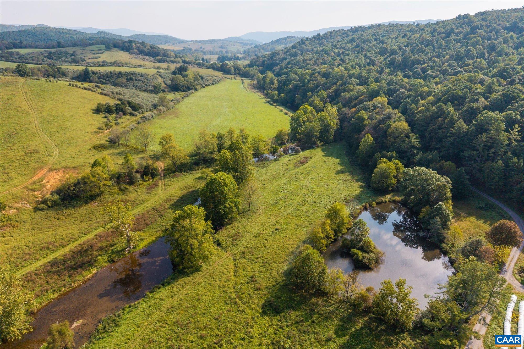 964 CRYSTAL SPRINGS DR, BLAND, Virginia 24315, 5 Bedrooms Bedrooms, ,2 BathroomsBathrooms,Residential,Crystal Springs Farm,964 CRYSTAL SPRINGS DR,682373 MLS # 682373 964 CRYSTAL SPRINGS DR, BLAND, Virginia 24315, 5 Bedrooms Bedrooms, ,2 BathroomsBathrooms,Residential,Crystal Springs Farm,964 CRYSTAL SPRINGS DR,682373 MLS # 682373