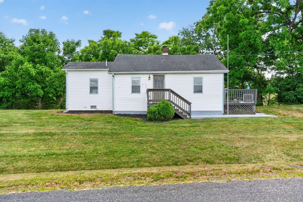 406 HEWITT RD, SWOOPE, Virginia 24479, 2 Bedrooms Bedrooms, ,1 BathroomBathrooms,Residential,Back on Market — Buyer Financing Collapsed L,406 HEWITT RD,678426 MLS # 678426 406 HEWITT RD, SWOOPE, Virginia 24479, 2 Bedrooms Bedrooms, ,1 BathroomBathrooms,Residential,Back on Market — Buyer Financing Collapsed L,406 HEWITT RD,678426 MLS # 678426