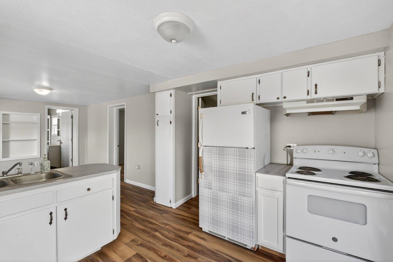 406 HEWITT RD, SWOOPE, Virginia 24479, 2 Bedrooms Bedrooms, ,1 BathroomBathrooms,Residential,Back on Market — Buyer Financing Collapsed L,406 HEWITT RD,678426 MLS # 678426 406 HEWITT RD, SWOOPE, Virginia 24479, 2 Bedrooms Bedrooms, ,1 BathroomBathrooms,Residential,Back on Market — Buyer Financing Collapsed L,406 HEWITT RD,678426 MLS # 678426