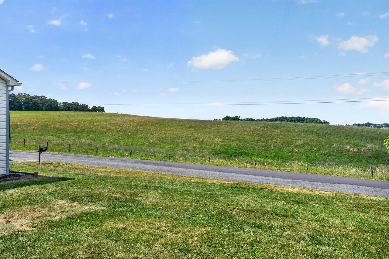 406 HEWITT RD, SWOOPE, Virginia 24479, 2 Bedrooms Bedrooms, ,1 BathroomBathrooms,Residential,Back on Market — Buyer Financing Collapsed L,406 HEWITT RD,678426 MLS # 678426 406 HEWITT RD, SWOOPE, Virginia 24479, 2 Bedrooms Bedrooms, ,1 BathroomBathrooms,Residential,Back on Market — Buyer Financing Collapsed L,406 HEWITT RD,678426 MLS # 678426