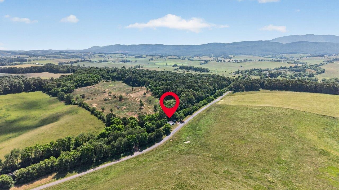406 HEWITT RD, SWOOPE, Virginia 24479, 2 Bedrooms Bedrooms, ,1 BathroomBathrooms,Residential,Back on Market — Buyer Financing Collapsed L,406 HEWITT RD,678426 MLS # 678426 406 HEWITT RD, SWOOPE, Virginia 24479, 2 Bedrooms Bedrooms, ,1 BathroomBathrooms,Residential,Back on Market — Buyer Financing Collapsed L,406 HEWITT RD,678426 MLS # 678426