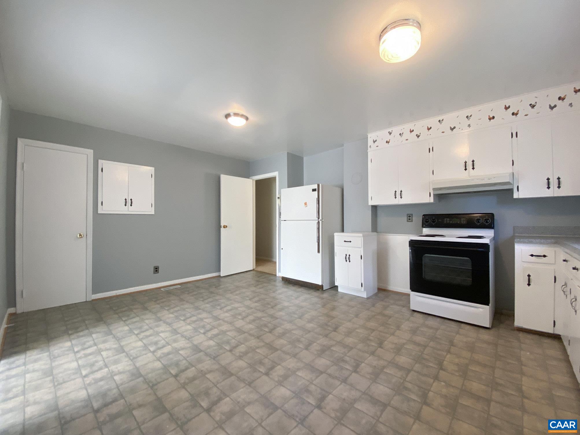 2915 MIDDLE RIVER RD, STANARDSVILLE, Virginia 22973, 3 Bedrooms Bedrooms, ,2 BathroomsBathrooms,Residential,Close to Greene Hills Club,2915 MIDDLE RIVER RD,679049 MLS # 679049