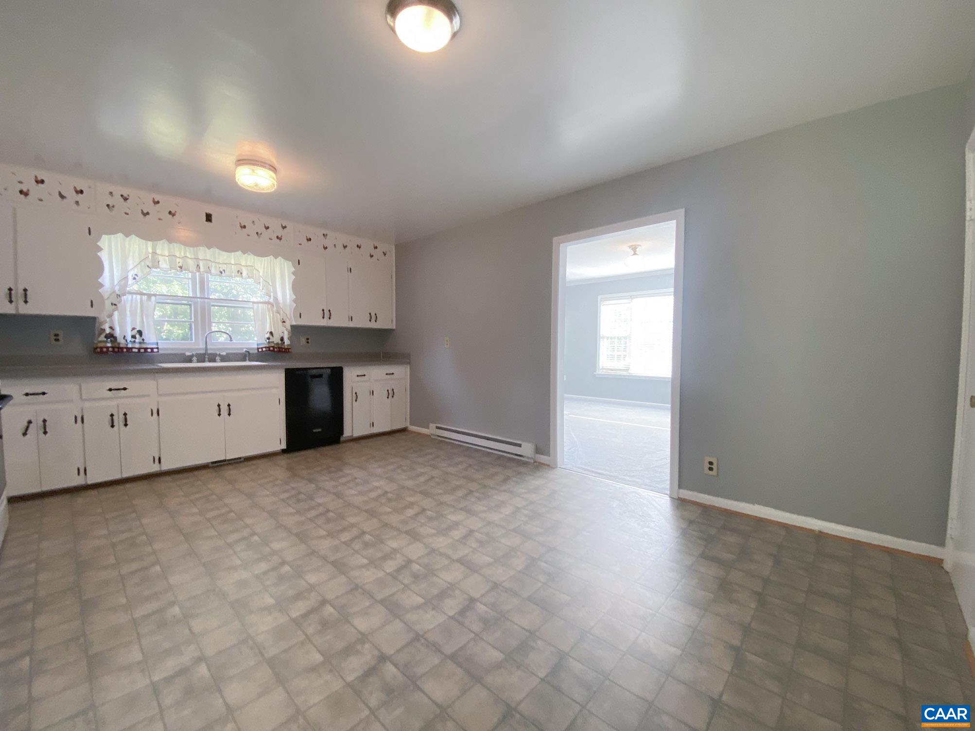 2915 MIDDLE RIVER RD, STANARDSVILLE, Virginia 22973, 3 Bedrooms Bedrooms, ,2 BathroomsBathrooms,Residential,Close to Greene Hills Club,2915 MIDDLE RIVER RD,679049 MLS # 679049