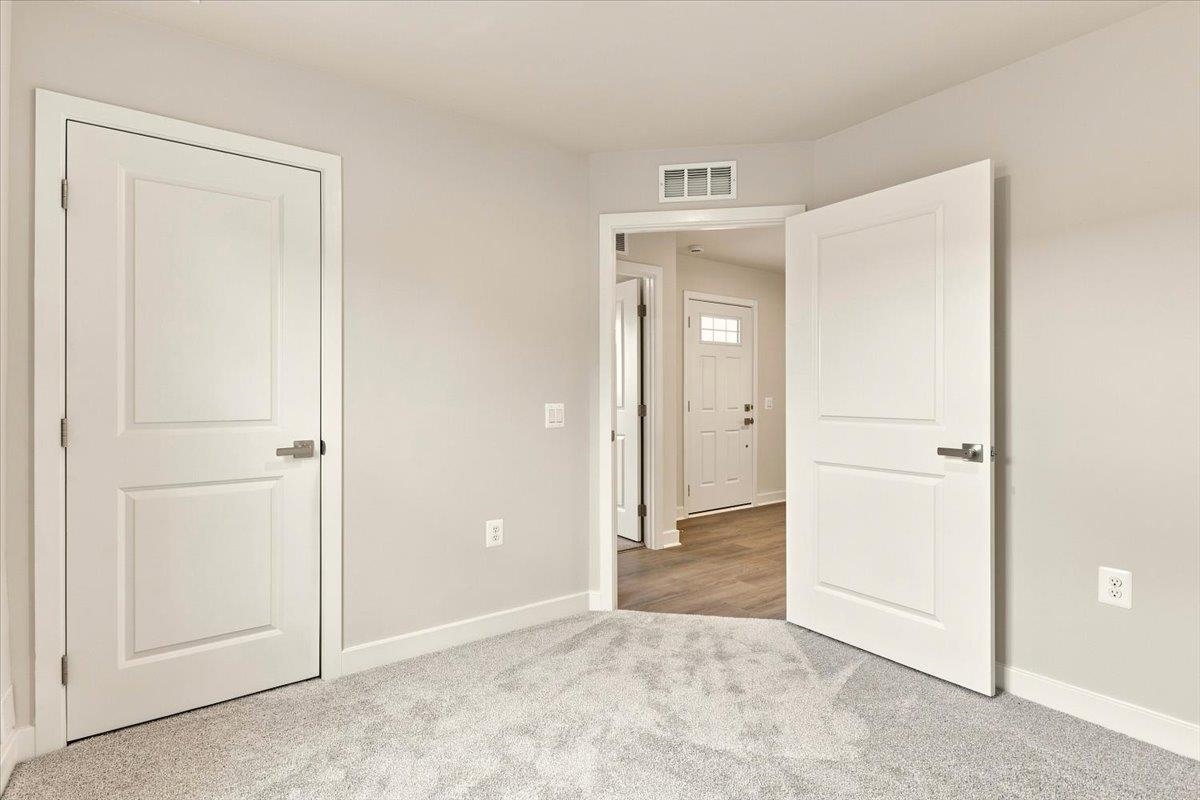 3033 OBSIDIAN TERR, ROCKINGHAM, Virginia 22801, 3 Bedrooms Bedrooms, ,2 BathroomsBathrooms,Residential,3033 OBSIDIAN TERR,679544 MLS # 679544