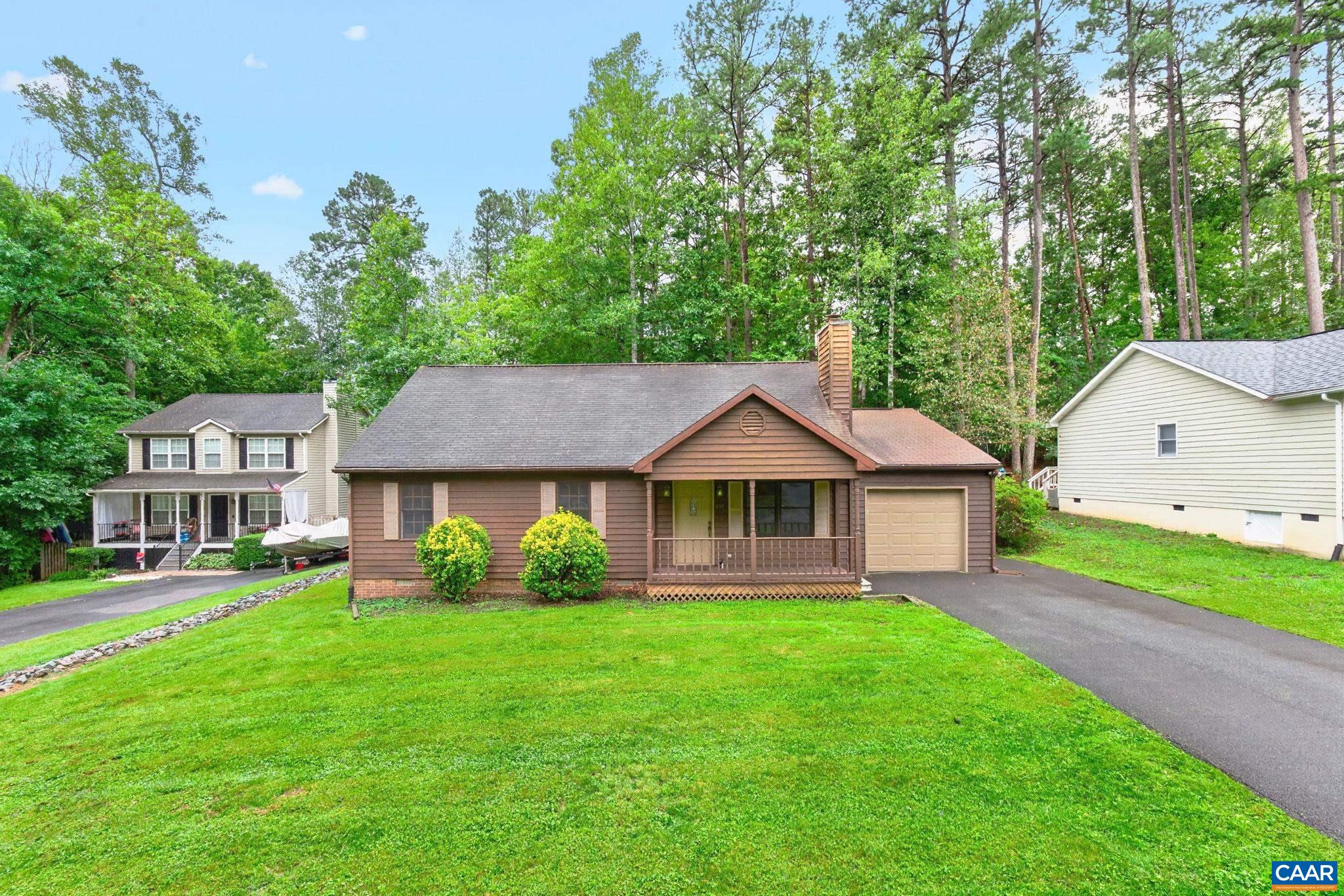 854 JEFFERSON DR, PALMYRA, Virginia 22963, 3 Bedrooms Bedrooms, ,2 BathroomsBathrooms,Residential,854 JEFFERSON DR,682284 MLS # 682284