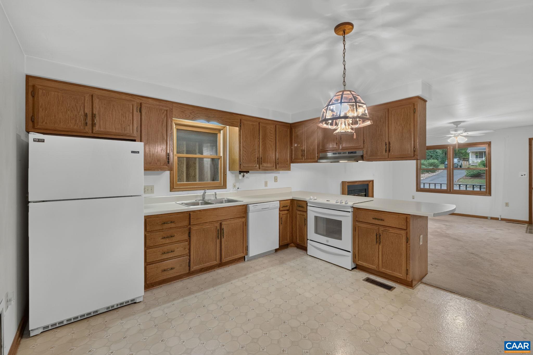 854 JEFFERSON DR, PALMYRA, Virginia 22963, 3 Bedrooms Bedrooms, ,2 BathroomsBathrooms,Residential,854 JEFFERSON DR,682284 MLS # 682284