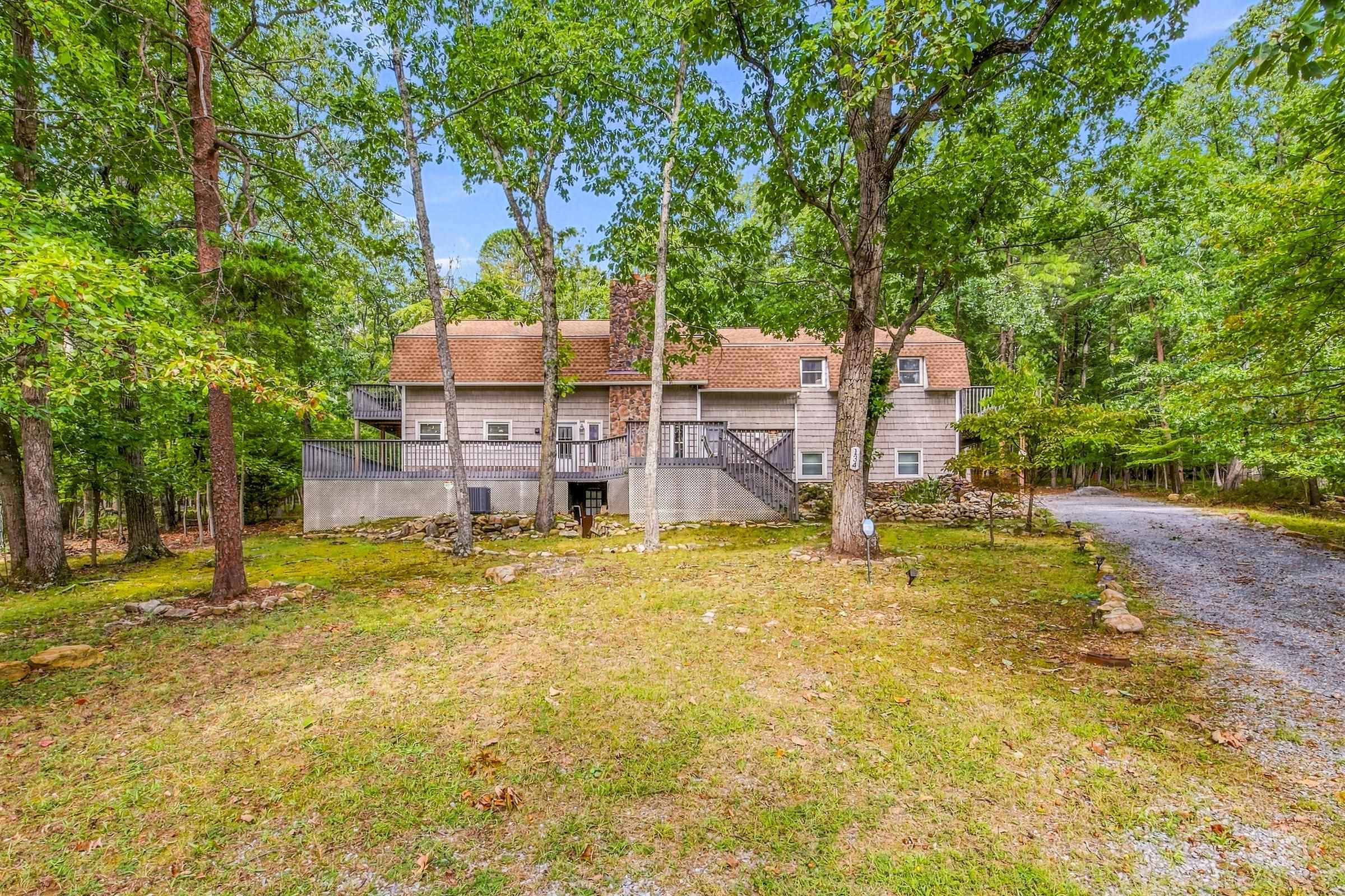 134 PAGE CT, MCGAHEYSVILLE, Virginia 22840, 5 Bedrooms Bedrooms, ,4 BathroomsBathrooms,Residential,134 PAGE CT,682380 MLS # 682380