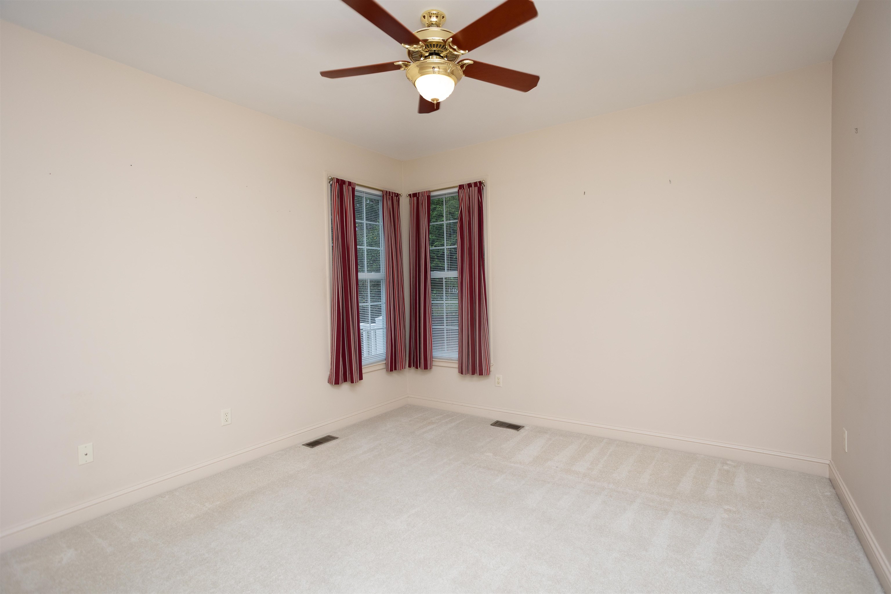 2884 CULLISON CT, ROCKINGHAM, Virginia 22801, 2 Bedrooms Bedrooms, ,2 BathroomsBathrooms,Residential,2884 CULLISON CT,682381 MLS # 682381 2884 CULLISON CT, ROCKINGHAM, Virginia 22801, 2 Bedrooms Bedrooms, ,2 BathroomsBathrooms,Residential,2884 CULLISON CT,682381 MLS # 682381