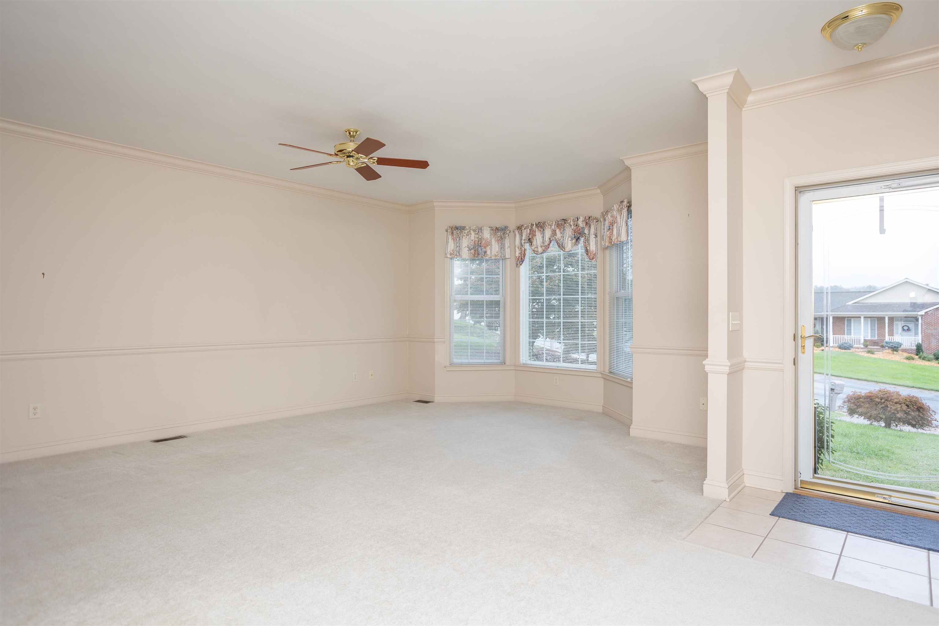 2884 CULLISON CT, ROCKINGHAM, Virginia 22801, 2 Bedrooms Bedrooms, ,2 BathroomsBathrooms,Residential,2884 CULLISON CT,682381 MLS # 682381 2884 CULLISON CT, ROCKINGHAM, Virginia 22801, 2 Bedrooms Bedrooms, ,2 BathroomsBathrooms,Residential,2884 CULLISON CT,682381 MLS # 682381