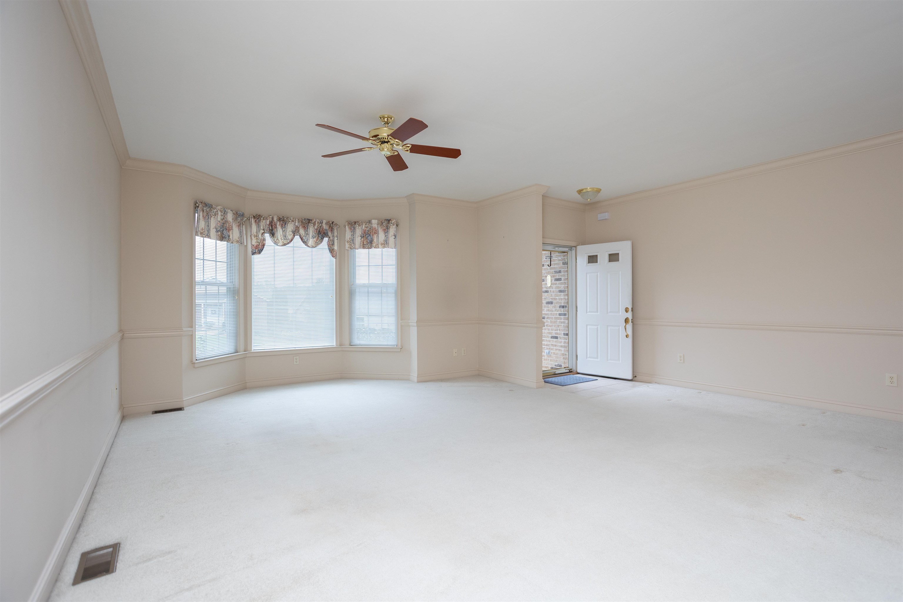 2884 CULLISON CT, ROCKINGHAM, Virginia 22801, 2 Bedrooms Bedrooms, ,2 BathroomsBathrooms,Residential,2884 CULLISON CT,682381 MLS # 682381 2884 CULLISON CT, ROCKINGHAM, Virginia 22801, 2 Bedrooms Bedrooms, ,2 BathroomsBathrooms,Residential,2884 CULLISON CT,682381 MLS # 682381