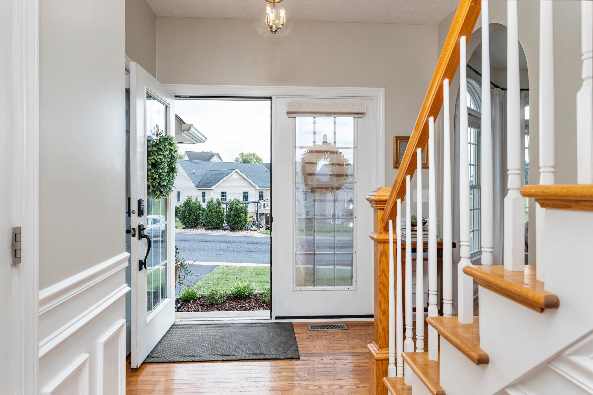 29 FOXCREST RIDGE, STAUNTON, Virginia 24401, 4 Bedrooms Bedrooms, ,2 BathroomsBathrooms,Residential,29 FOXCREST RIDGE,682383 MLS # 682383 29 FOXCREST RIDGE, STAUNTON, Virginia 24401, 4 Bedrooms Bedrooms, ,2 BathroomsBathrooms,Residential,29 FOXCREST RIDGE,682383 MLS # 682383