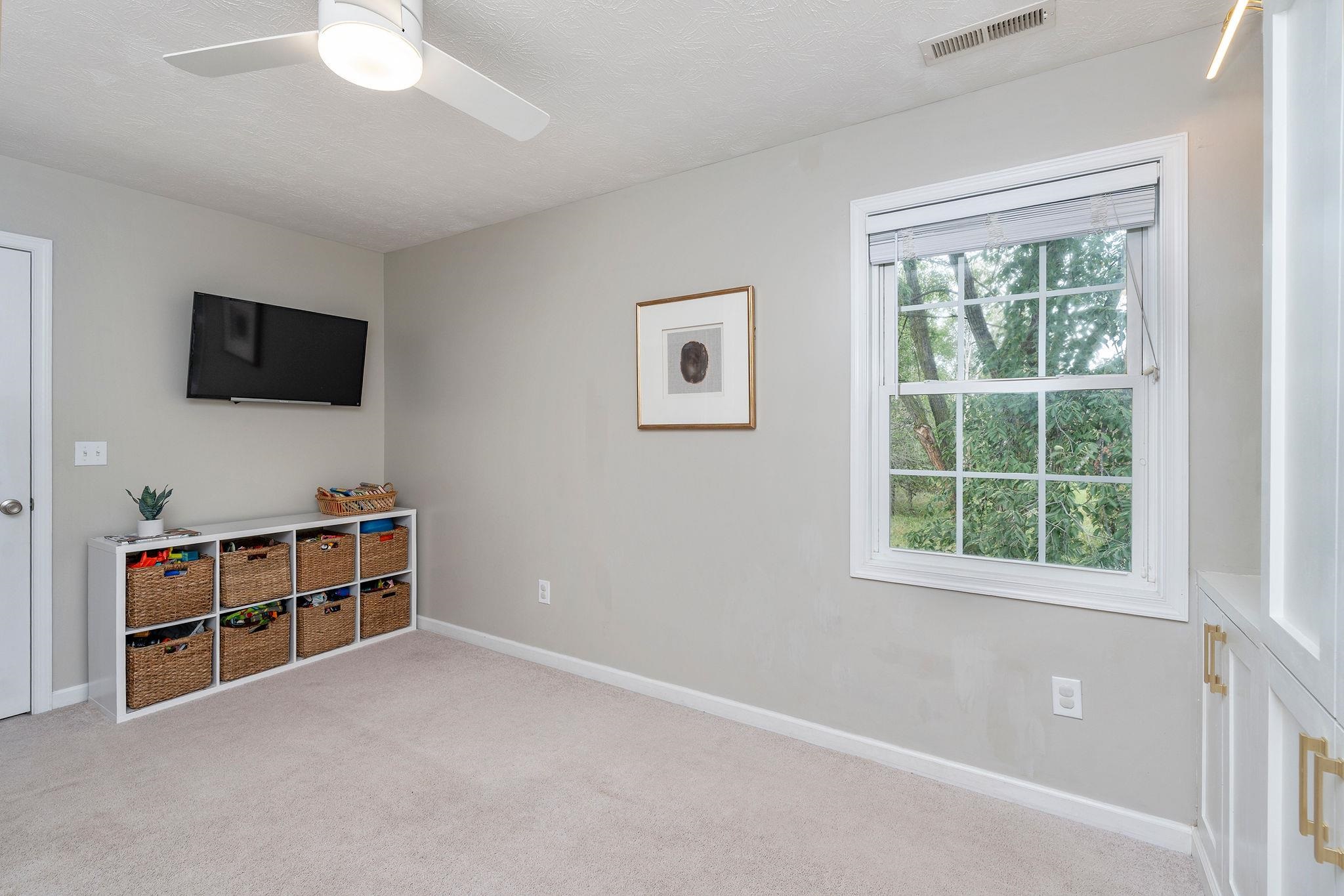 29 FOXCREST RIDGE, STAUNTON, Virginia 24401, 4 Bedrooms Bedrooms, ,2 BathroomsBathrooms,Residential,29 FOXCREST RIDGE,682383 MLS # 682383 29 FOXCREST RIDGE, STAUNTON, Virginia 24401, 4 Bedrooms Bedrooms, ,2 BathroomsBathrooms,Residential,29 FOXCREST RIDGE,682383 MLS # 682383