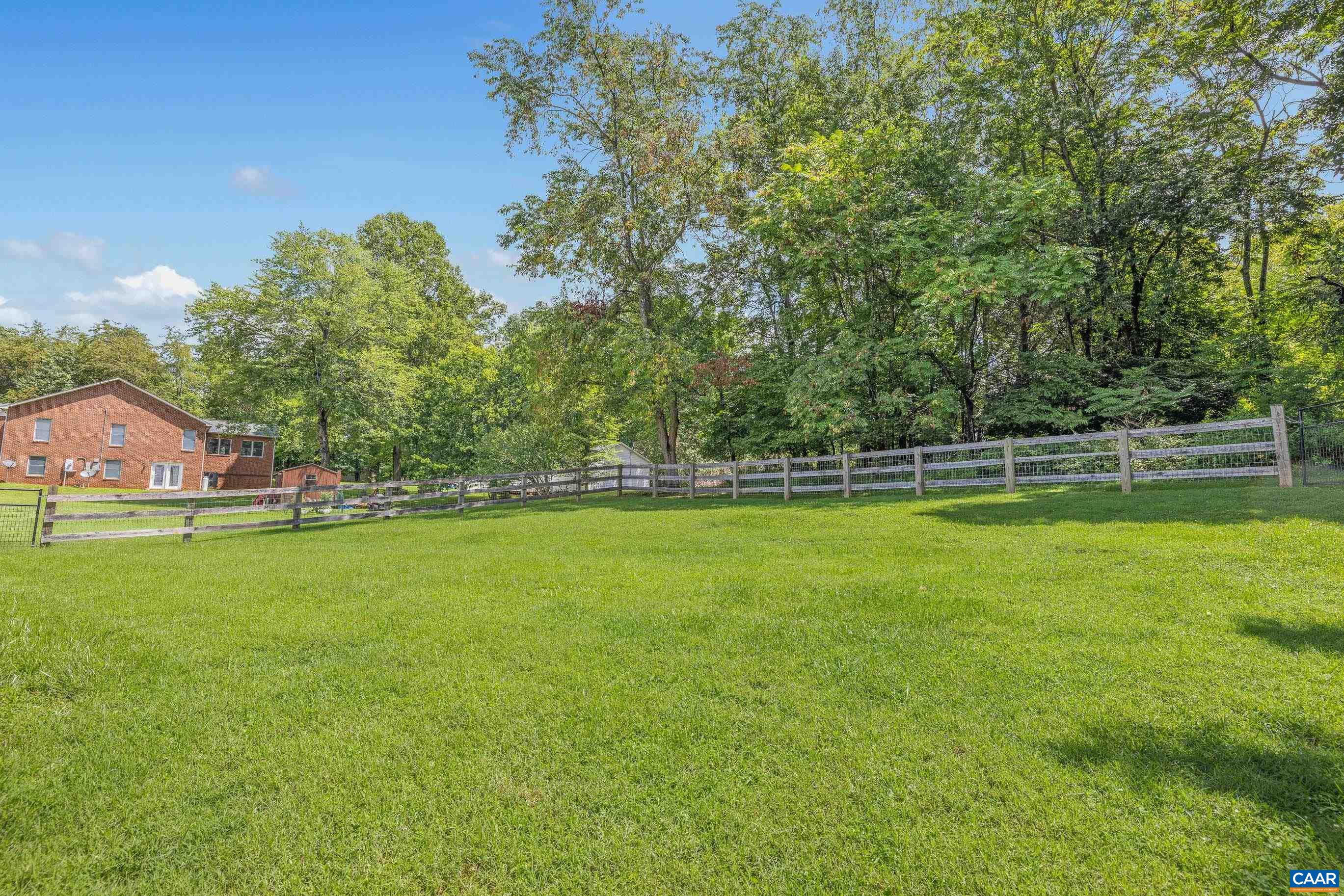 3495 SPRINGFIELD RD, CHARLOTTESVILLE, Virginia 22911, 3 Bedrooms Bedrooms, ,2 BathroomsBathrooms,Residential,3495 SPRINGFIELD RD,682386 MLS # 682386 3495 SPRINGFIELD RD, CHARLOTTESVILLE, Virginia 22911, 3 Bedrooms Bedrooms, ,2 BathroomsBathrooms,Residential,3495 SPRINGFIELD RD,682386 MLS # 682386